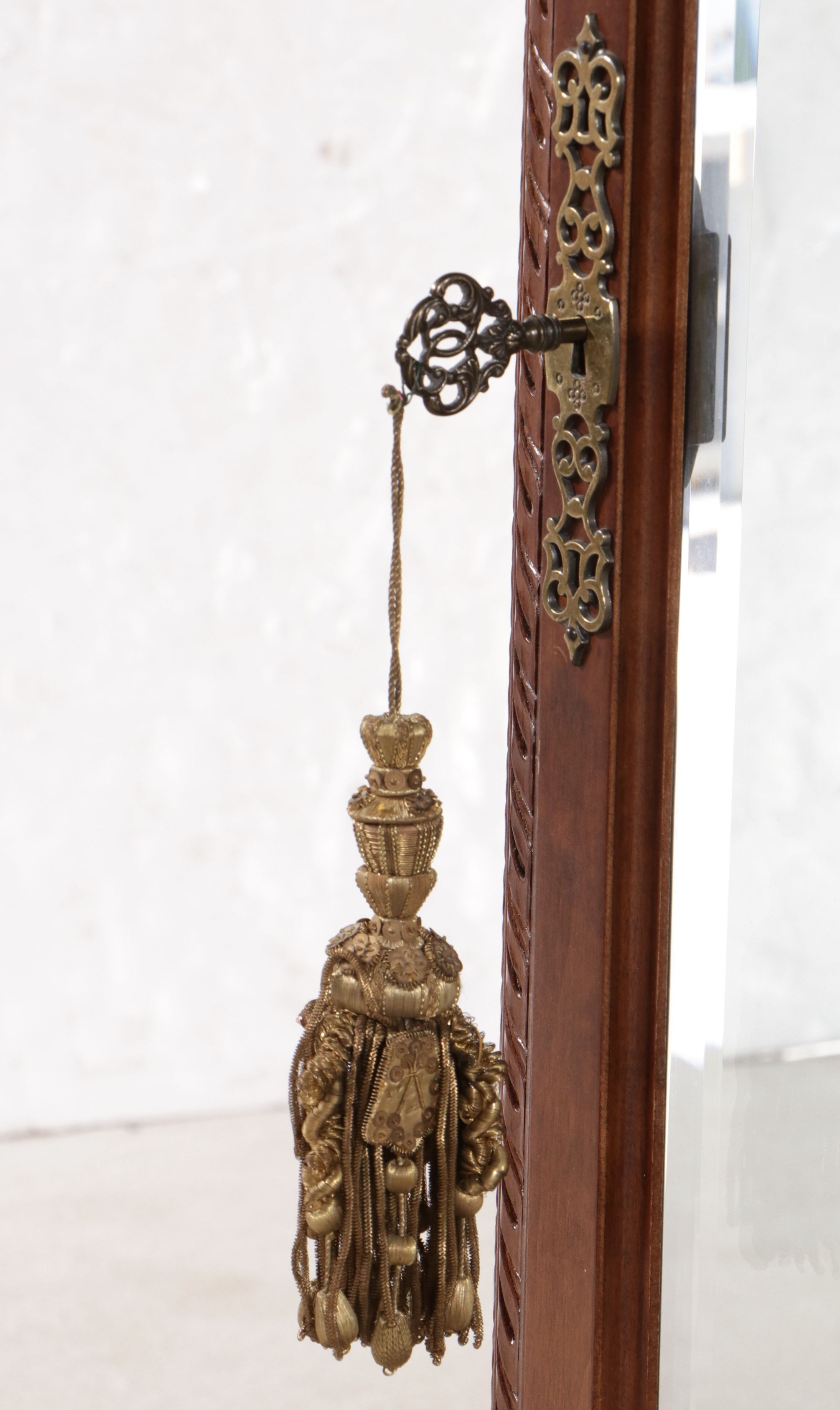 Ridgeway Mahogany Cased Grandfather Clock, Late 20th Century