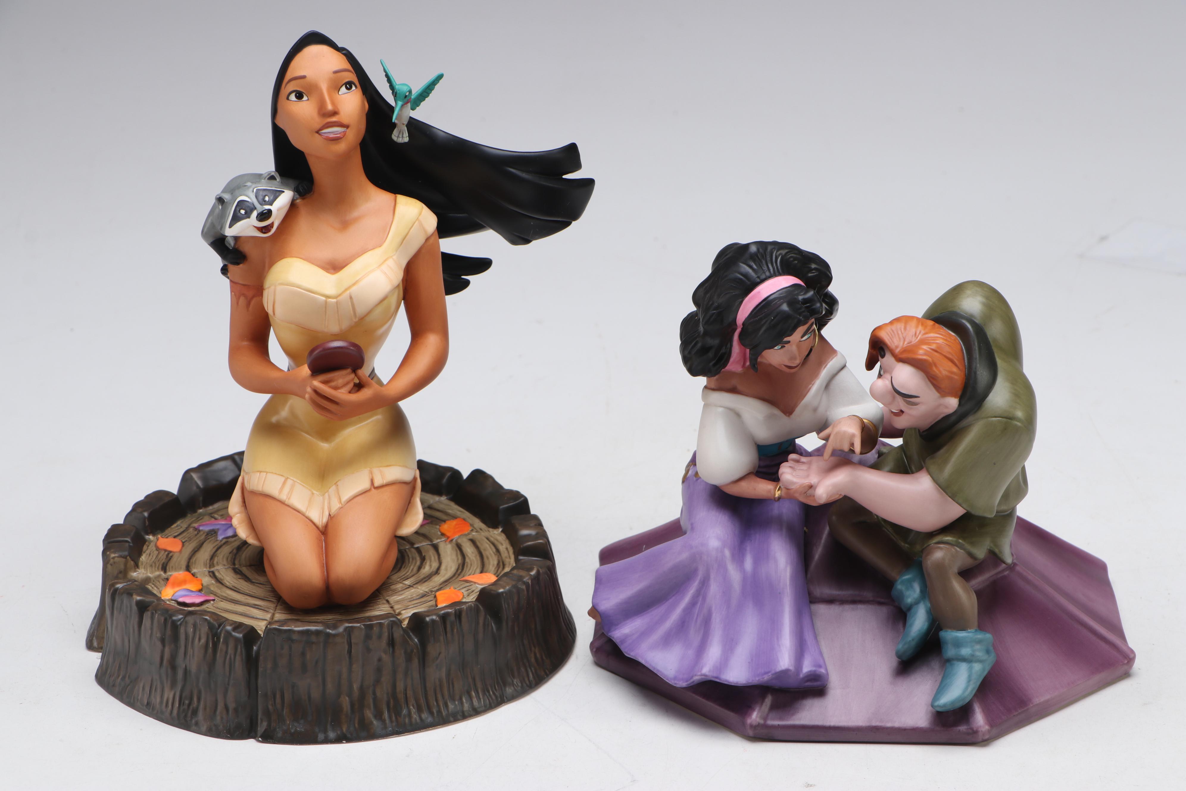 Walt Disney Collection "Bookish Beauty" Belle with Other Figures and Music Box