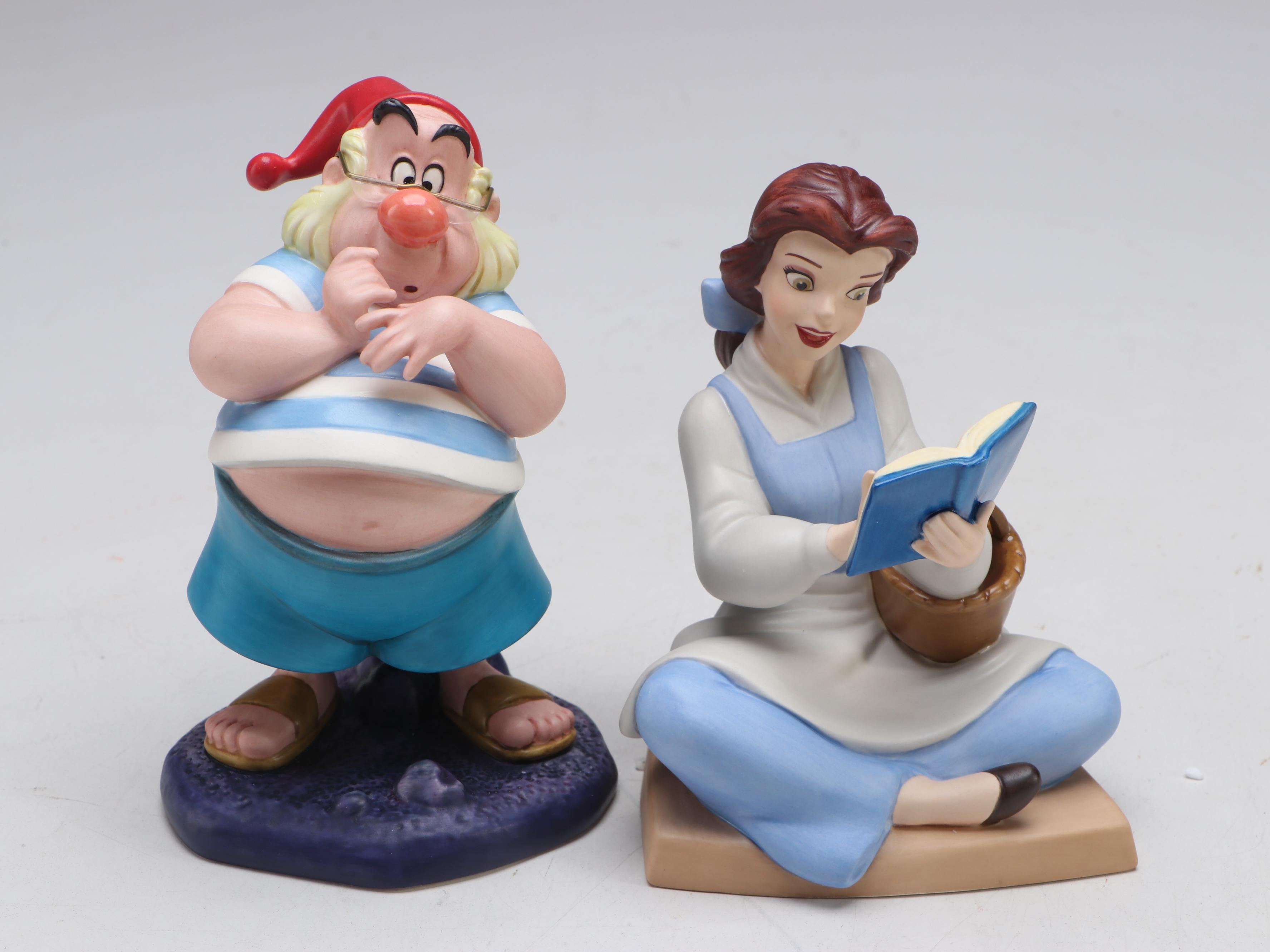 Walt Disney Collection "Bookish Beauty" Belle with Other Figures and Music Box