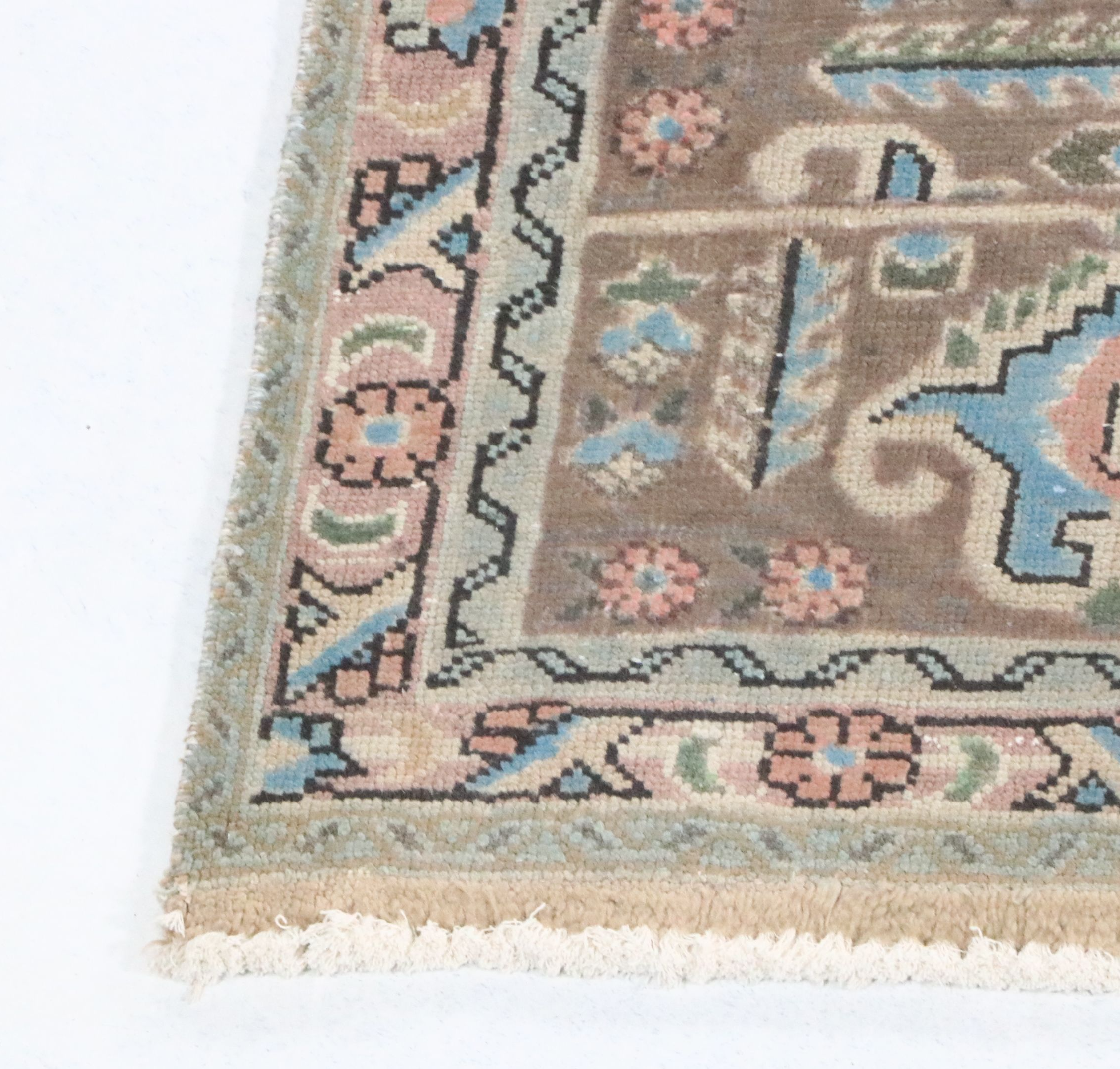 9'10 x 12'7 Hand-Knotted Persian Heriz Room-Sized Rug