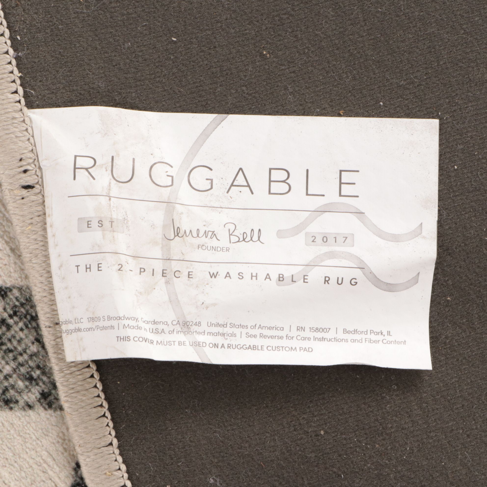 6'1 x 9' Machine Made Ruggable Contemporary Area Rug