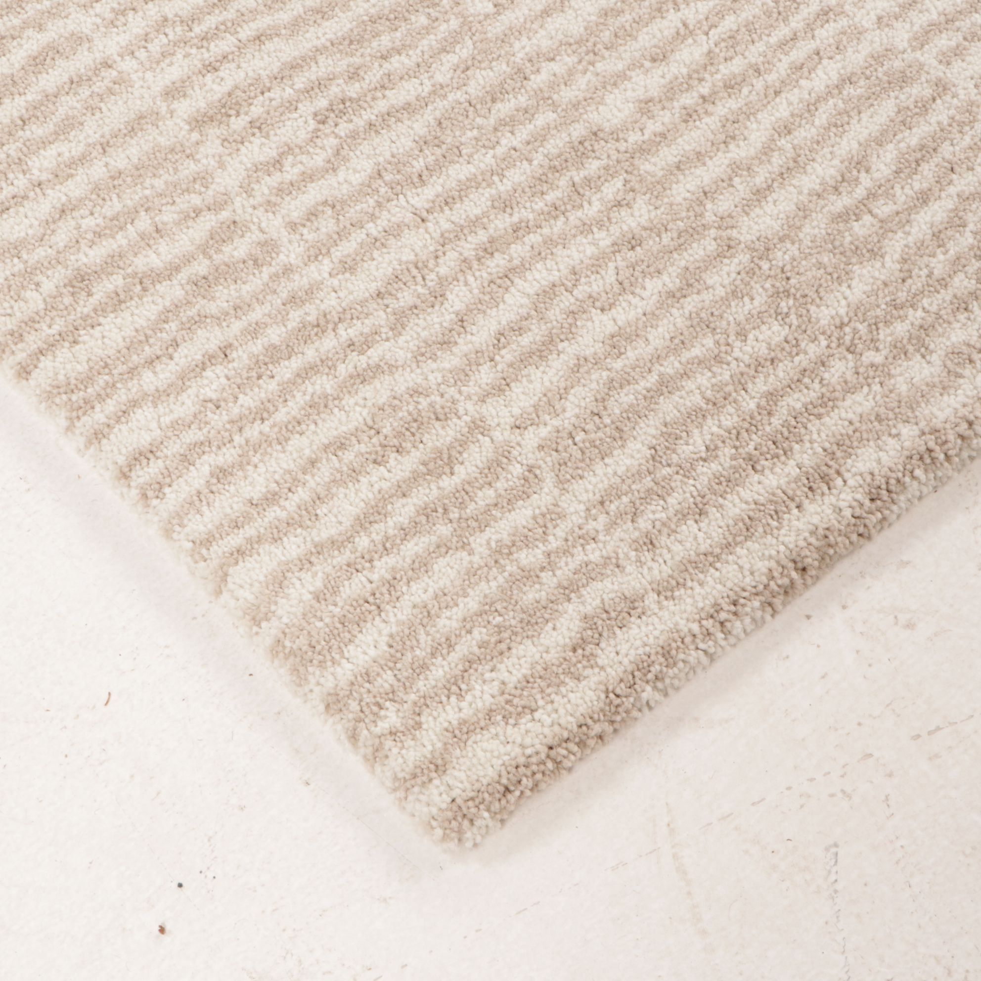 5'7 x 8' Machine Made IKEA "LINDELSE" Contemporary Area Rug