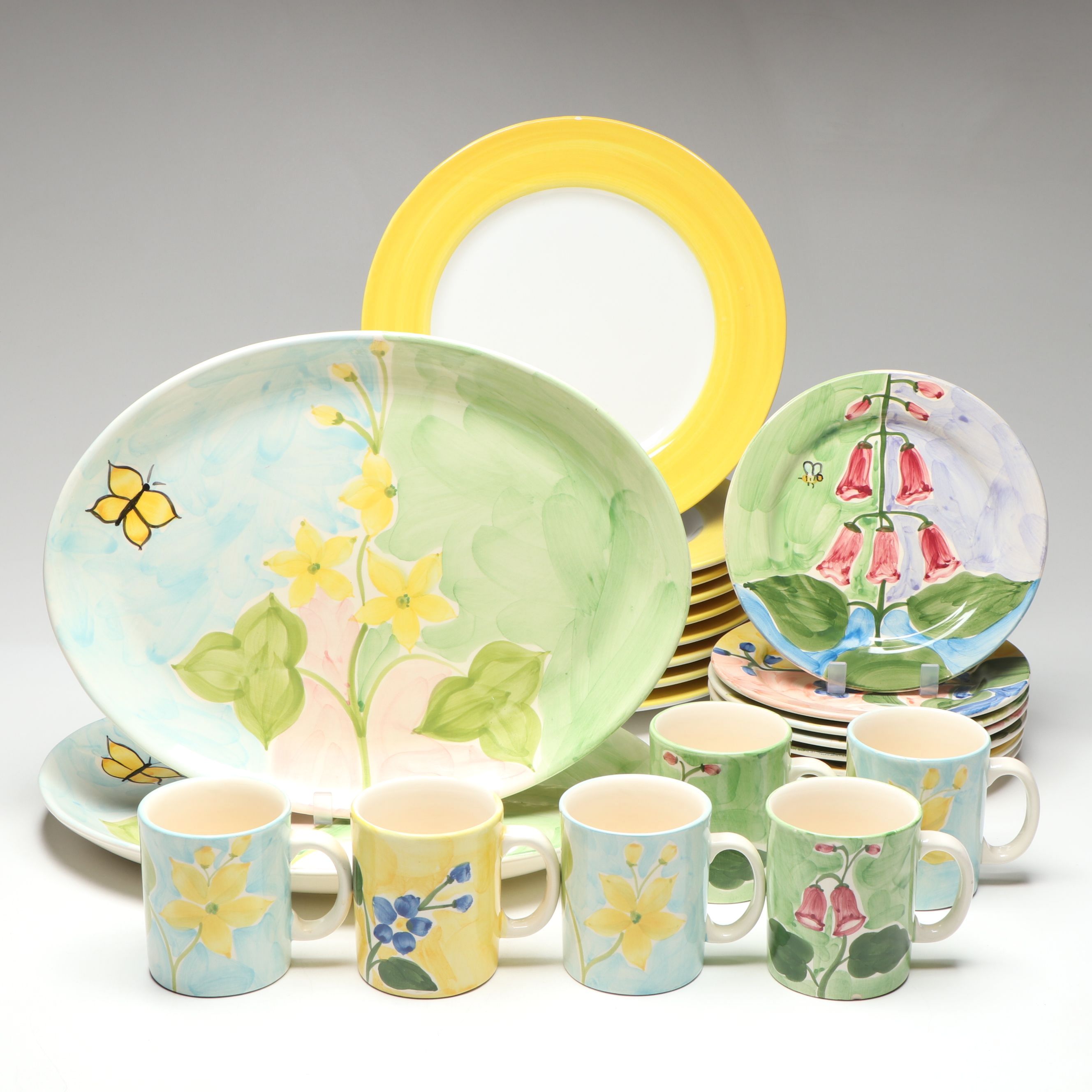 Italian Presenttense Ceramic Service Plates and Other Floral Ceramic Dinnerware