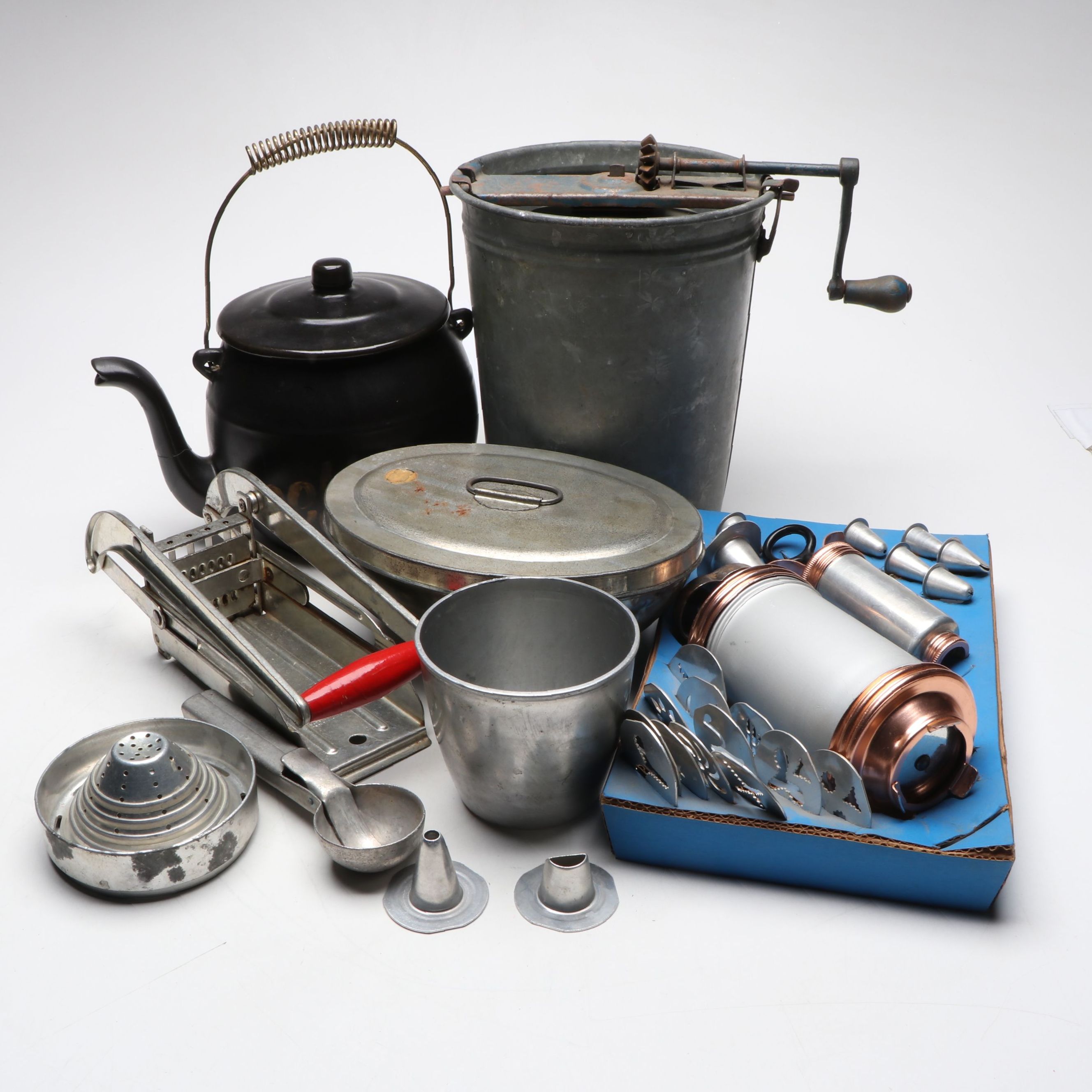 McCoy Pottery "Kookie Kettle" with Victorian Style Mold and Other Kitchenware