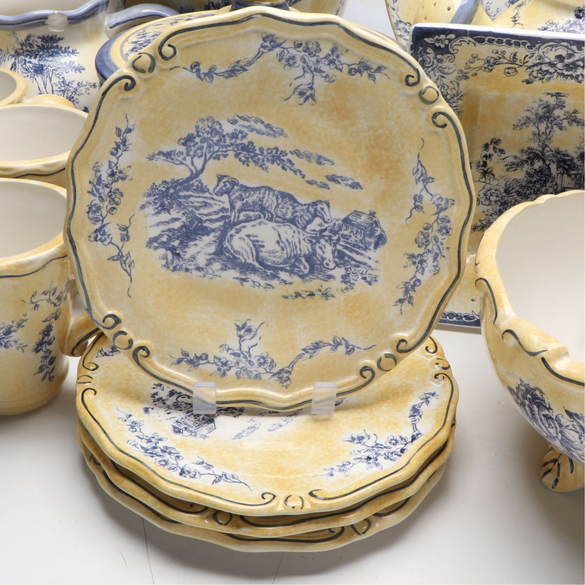 Maxcera Ceramic Decorative Serveware