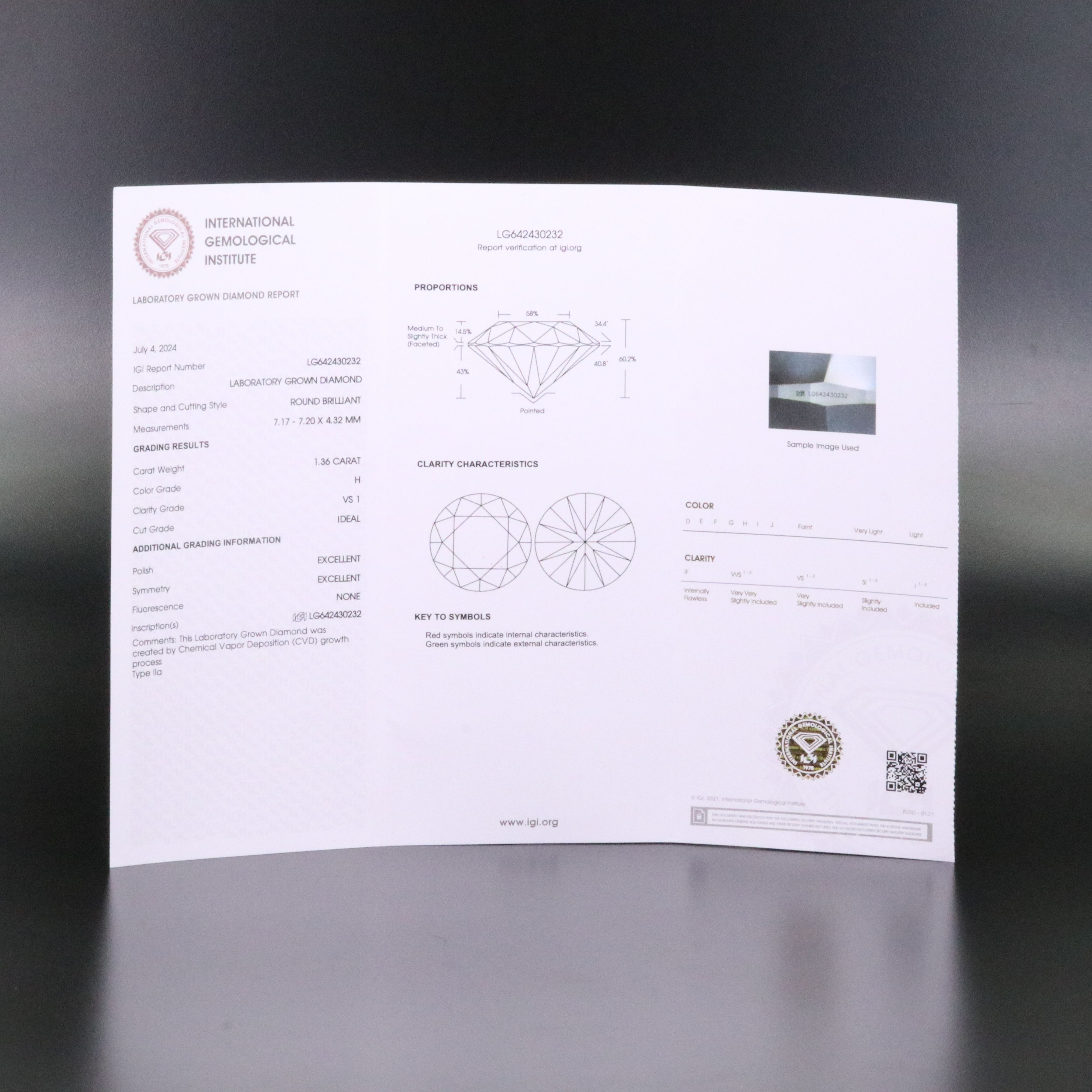 Loose 1.36 CT Lab Grown Diamond with IGI Report