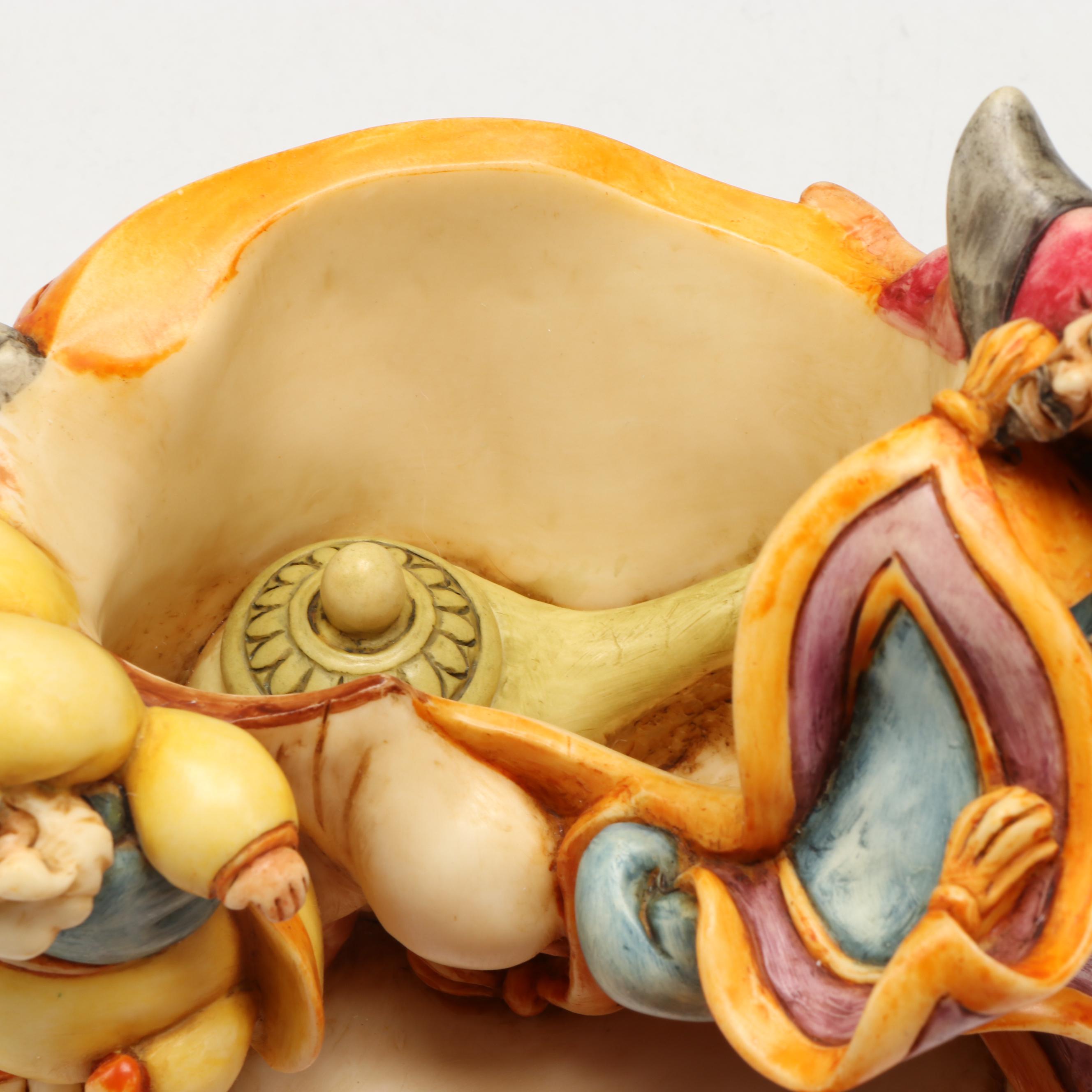 Walt Disney Classics Collection "Everyone Runs From Shere Khan" and More Figures