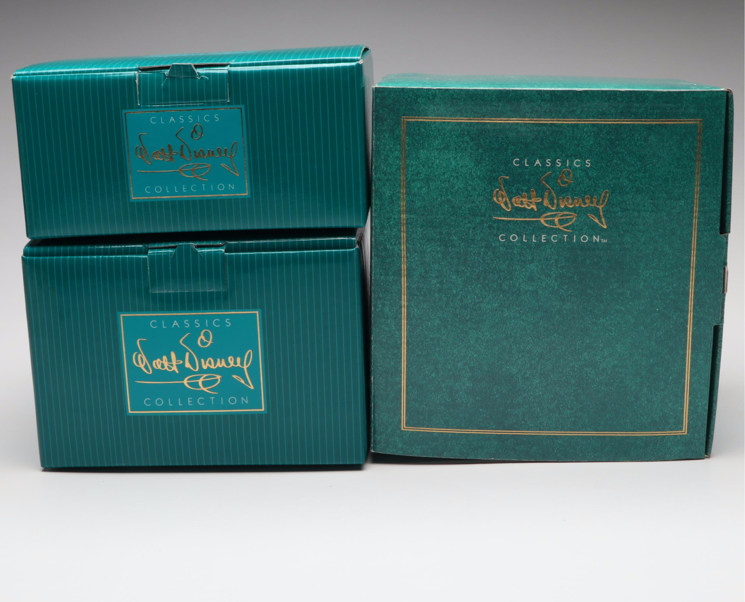 Walt Disney Classics Collection "Admiral Duck" with More Figurines