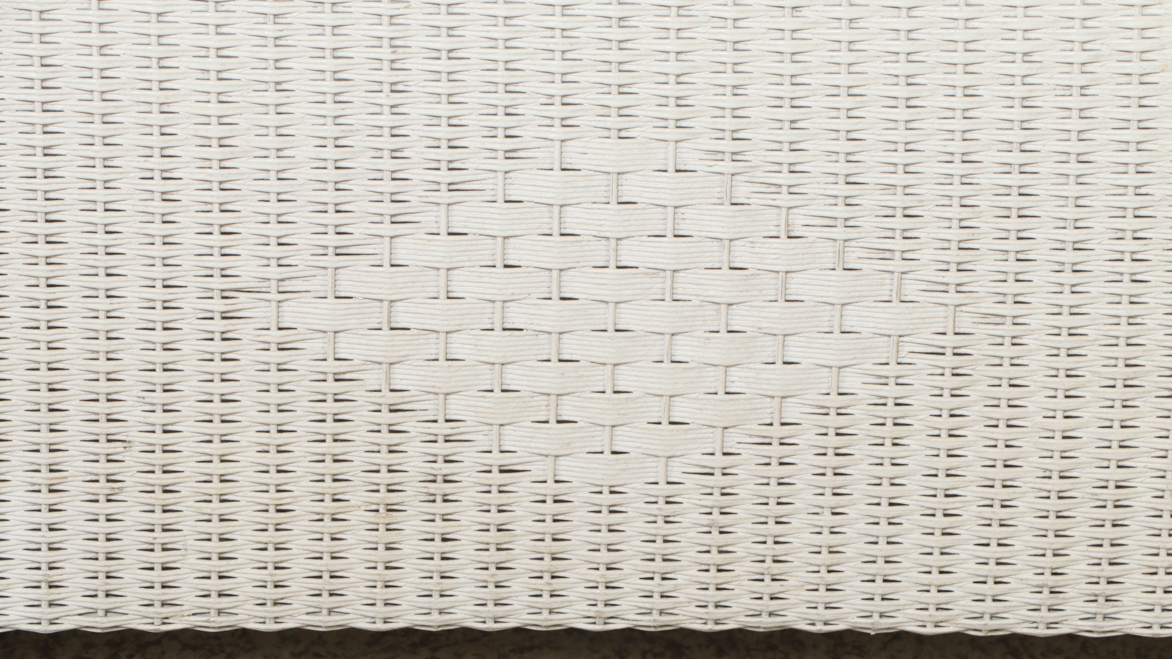 Lloyd Loom White-Painted Wicker Patio Sofa with Coffee Table, Late 20th Century