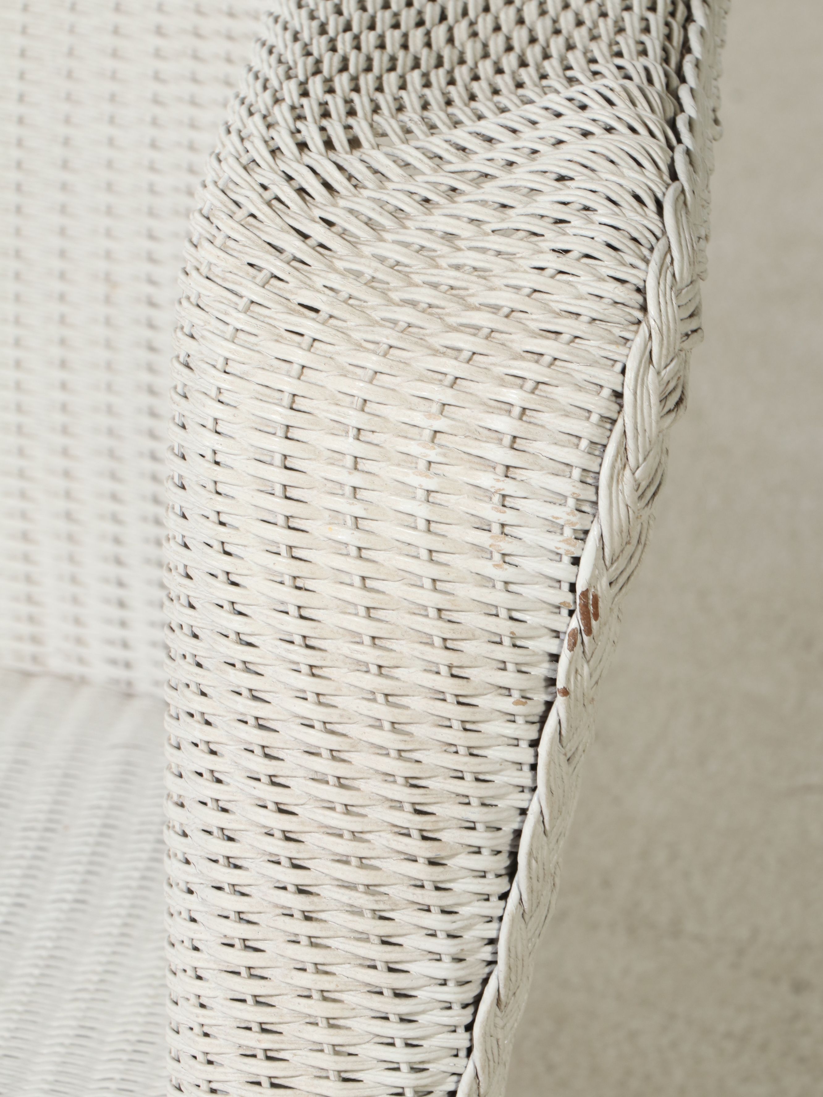 Lloyd Loom White-Painted Wicker Patio Sofa with Coffee Table, Late 20th Century