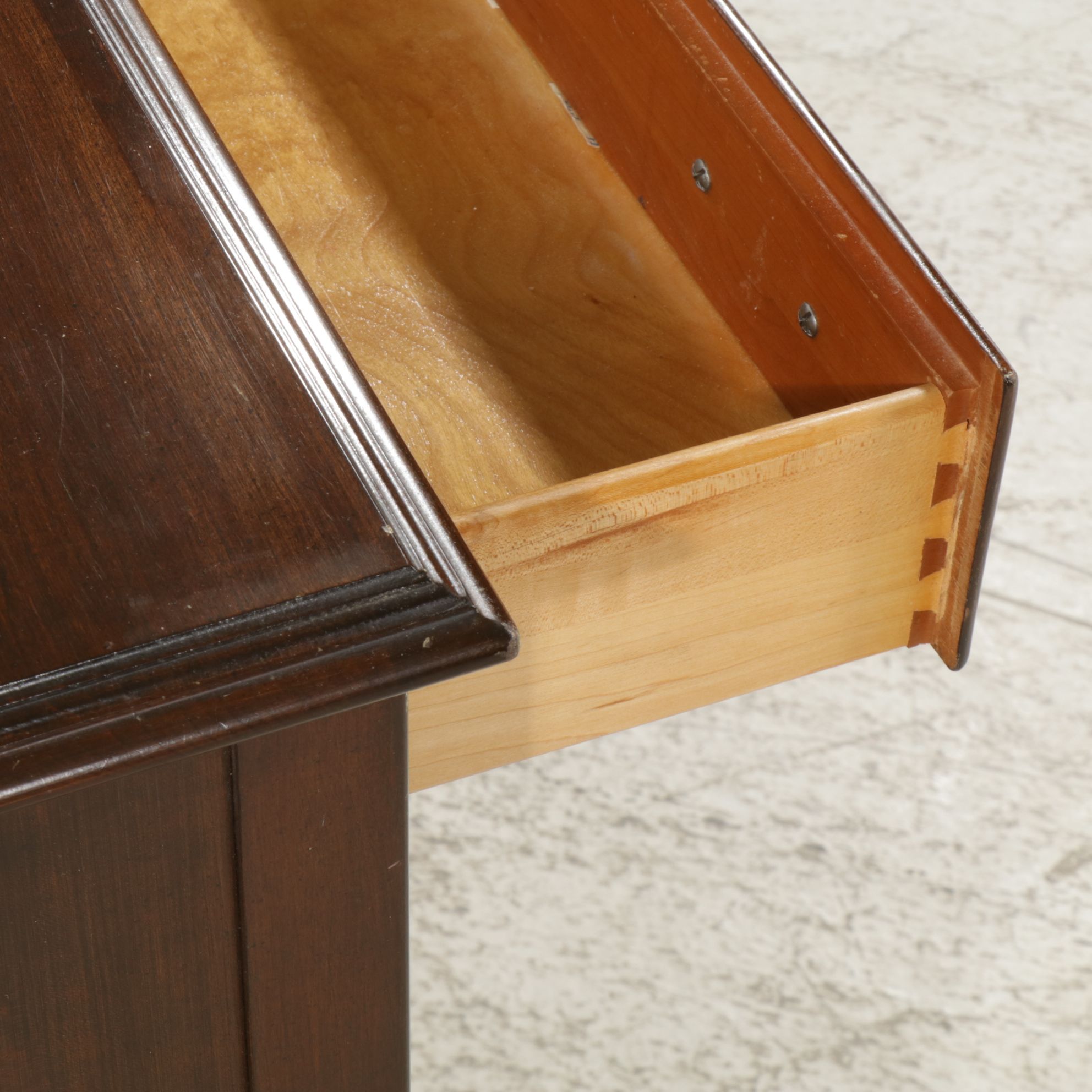 Ethan Allen "Georgian Court" Queen Anne Style Cherry Lowboy Chest