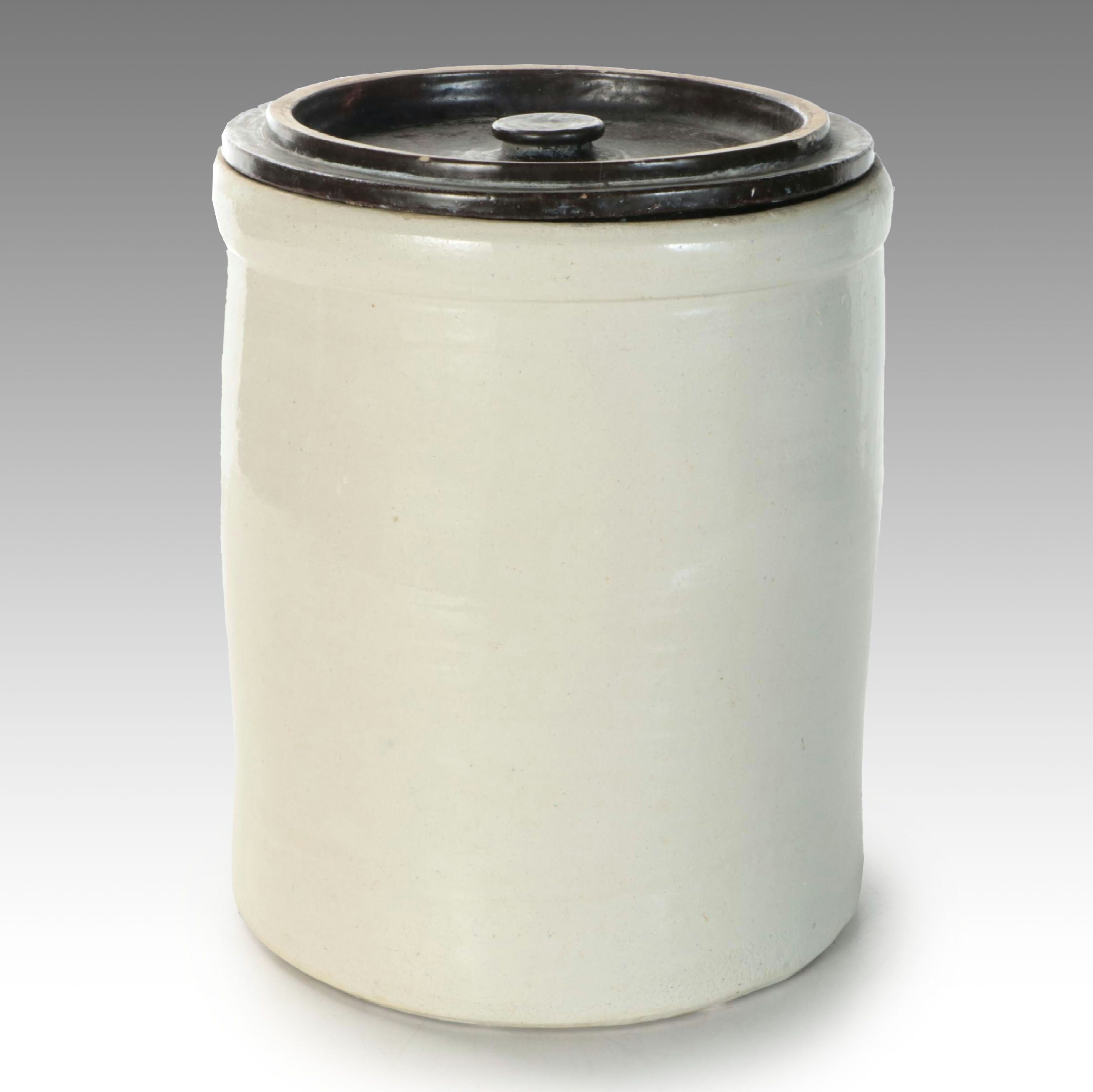 Alabama Miller Salt Glazed Stoneware Crock with Lid, Late 19th/Early 20th C.