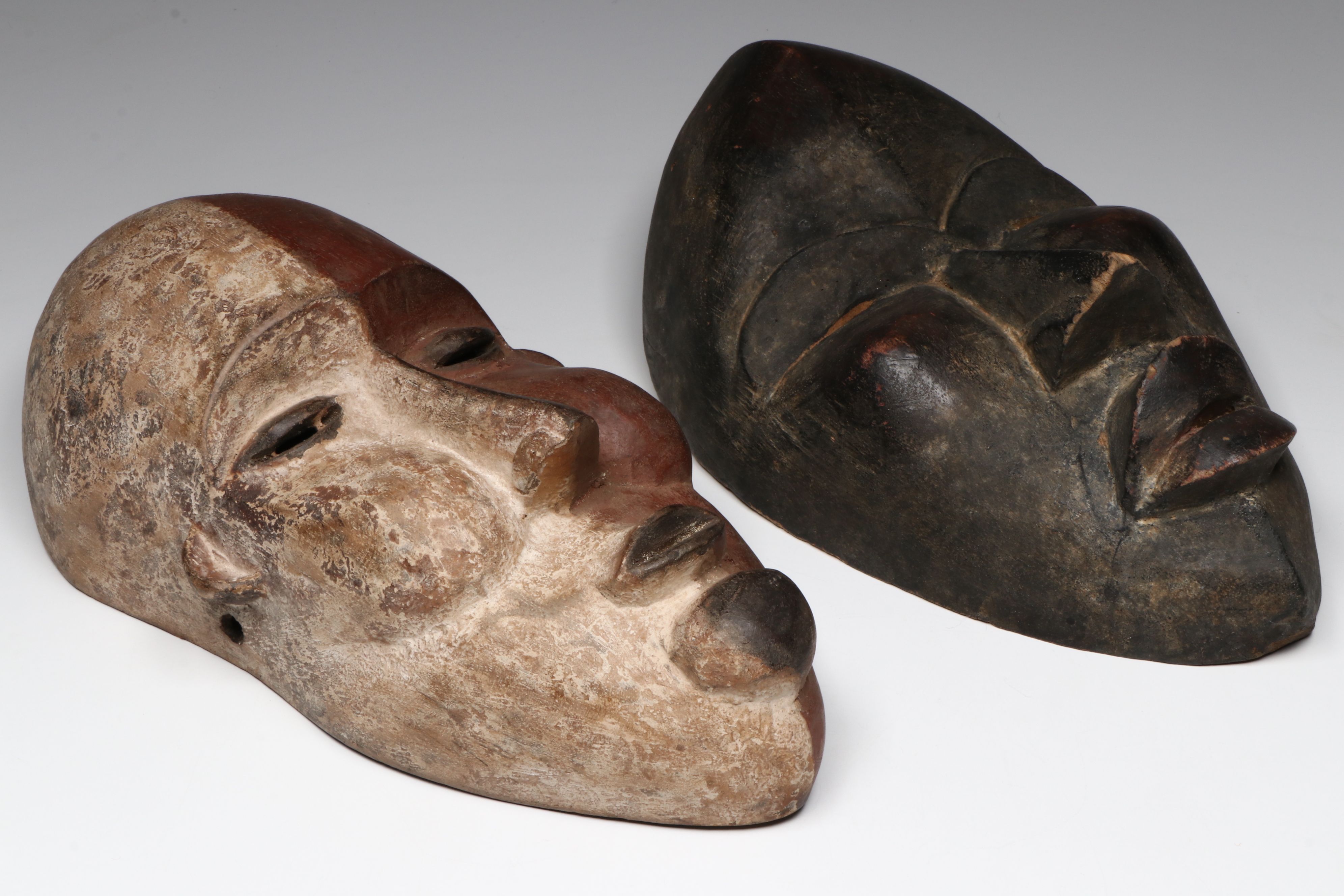 Fang Ngil Society Judicial Mask with Dan Dean Gle Passport Mask