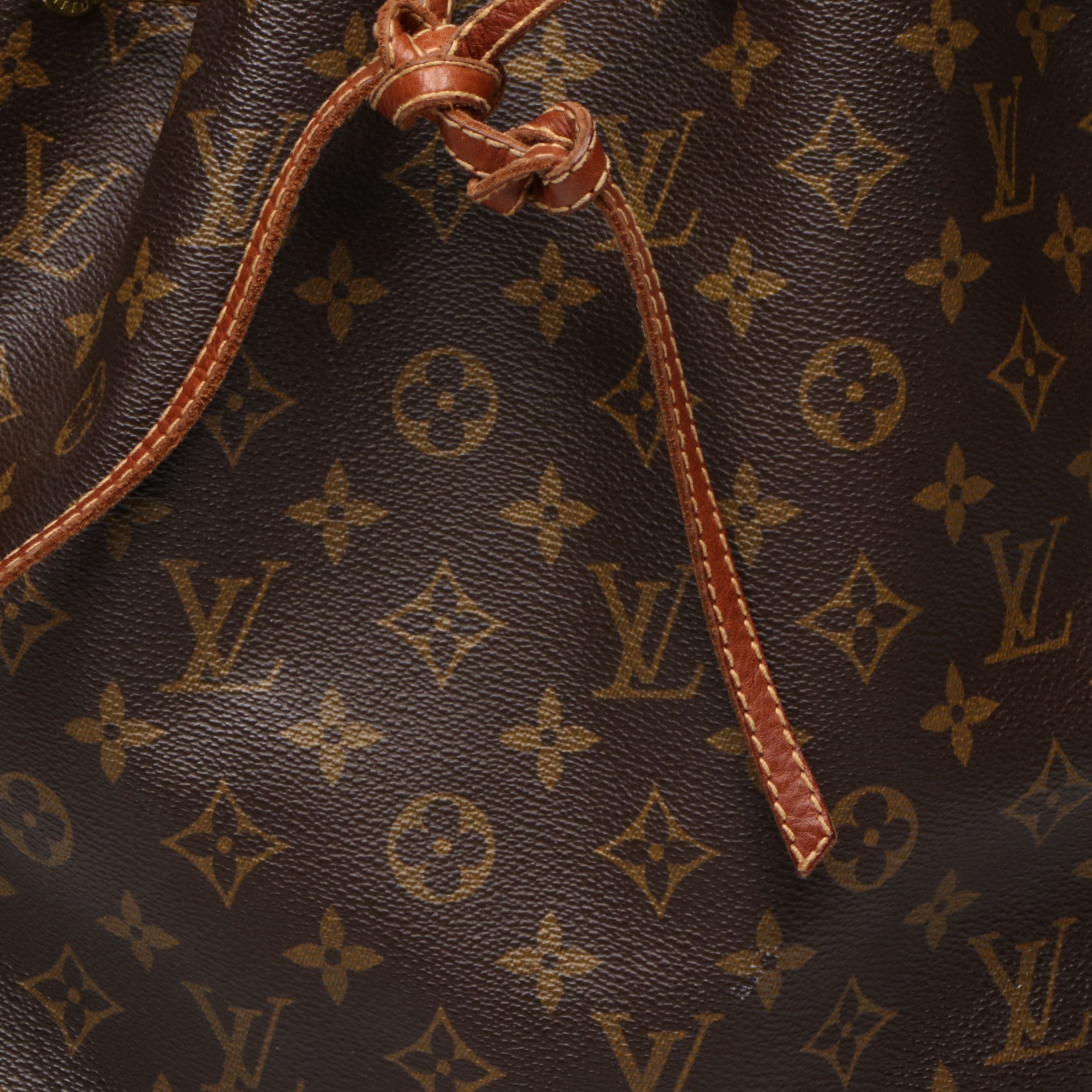 Vintage Louis Vuitton Noé Bag in Monogram Canvas and Vachetta Leather, 1980s