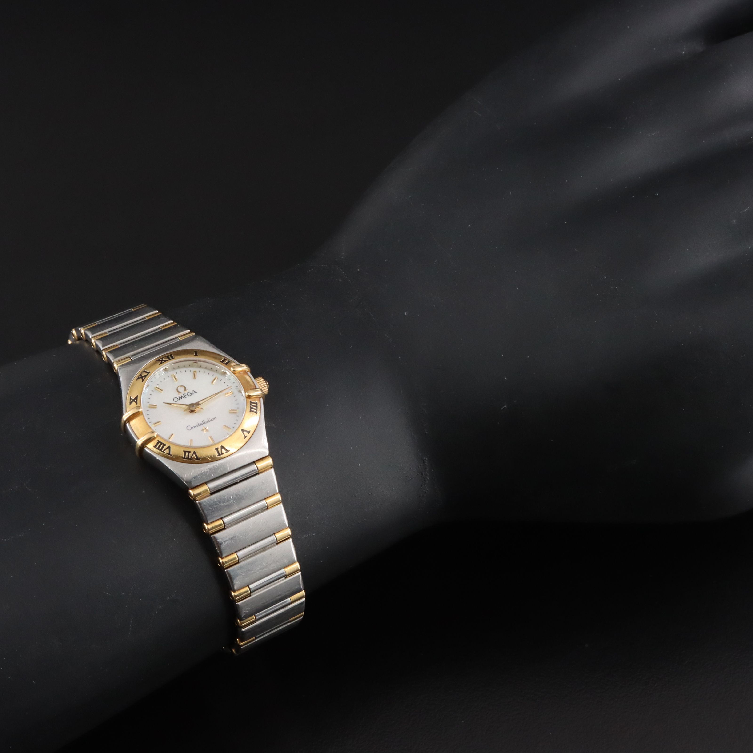 Omega Constellation 795.1203 Watch c.1995