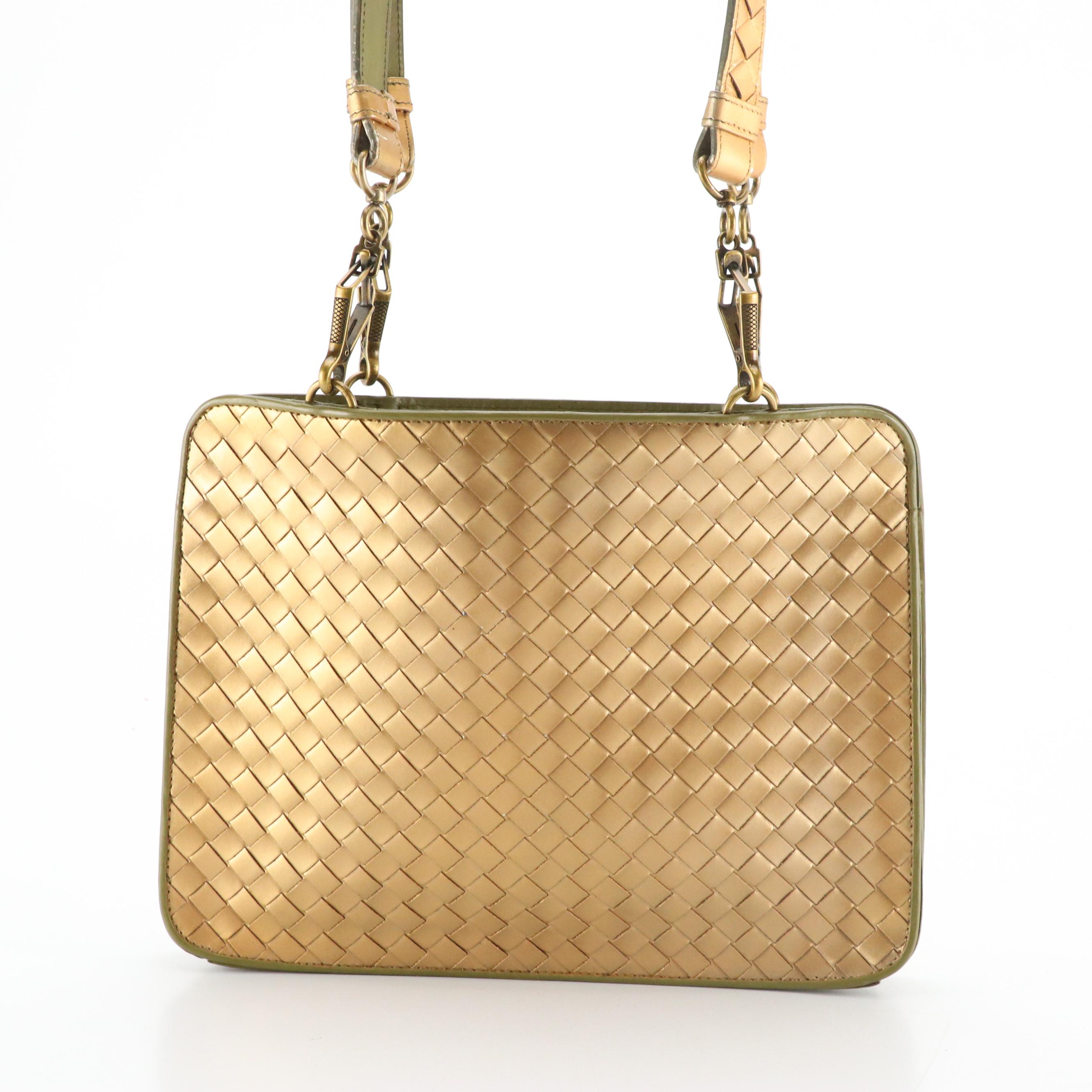 Bottega Veneta Flat Shoulder Bag in Golden Metallic Intrecciato Leather