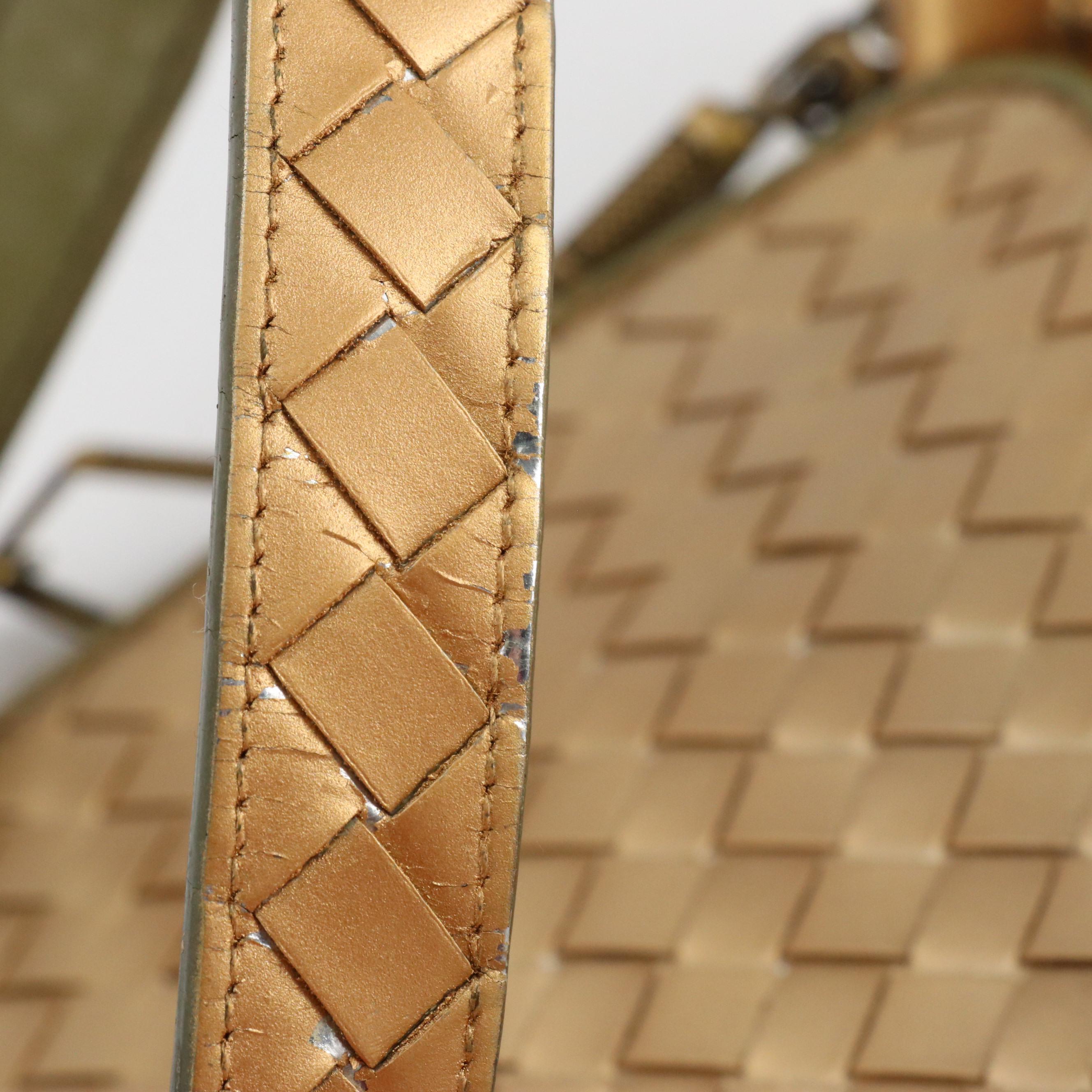 Bottega Veneta Flat Shoulder Bag in Golden Metallic Intrecciato Leather