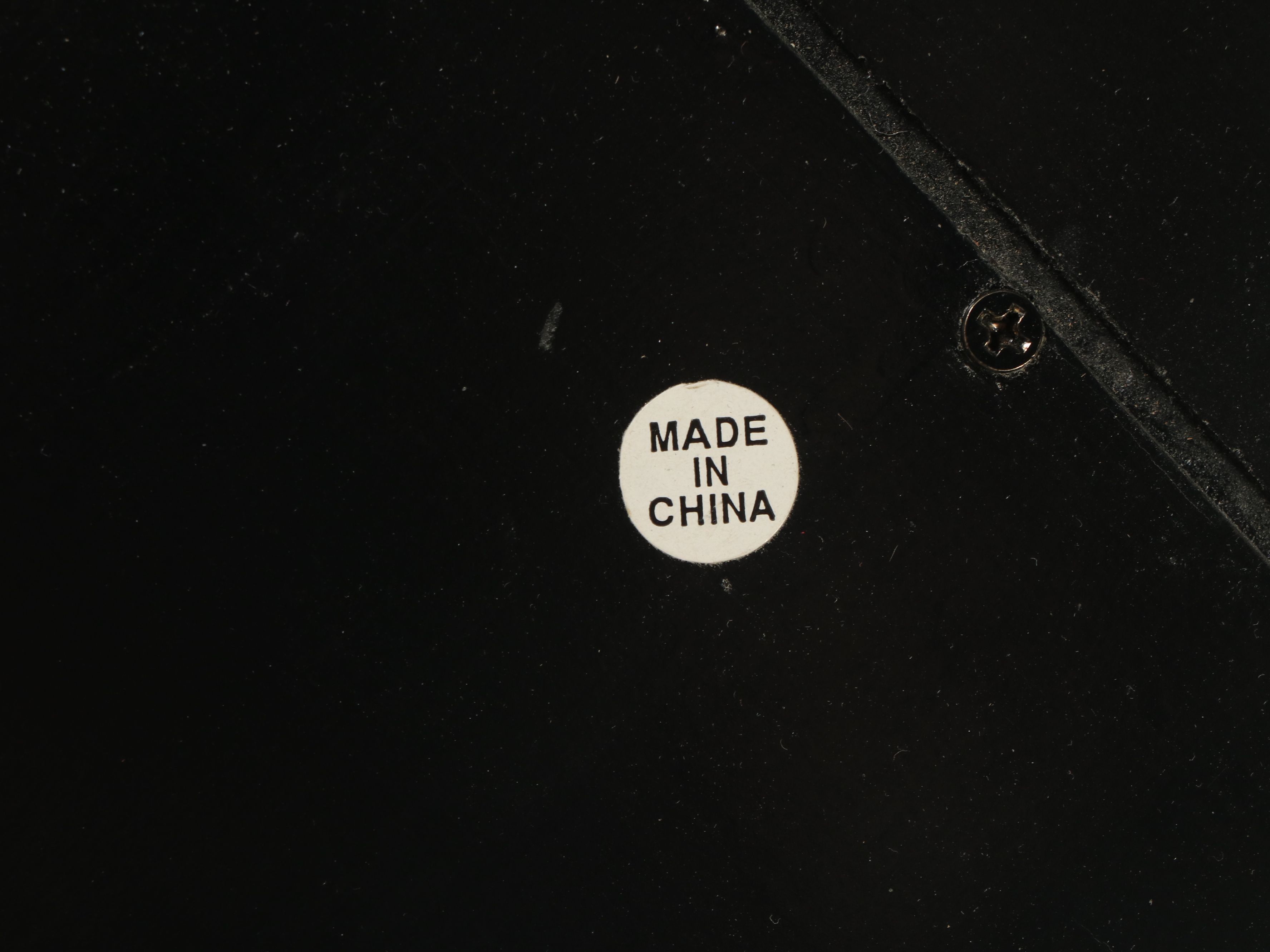 Chinese Gilt and Lacquered Wood Curio Cabinet, Late 20th Century