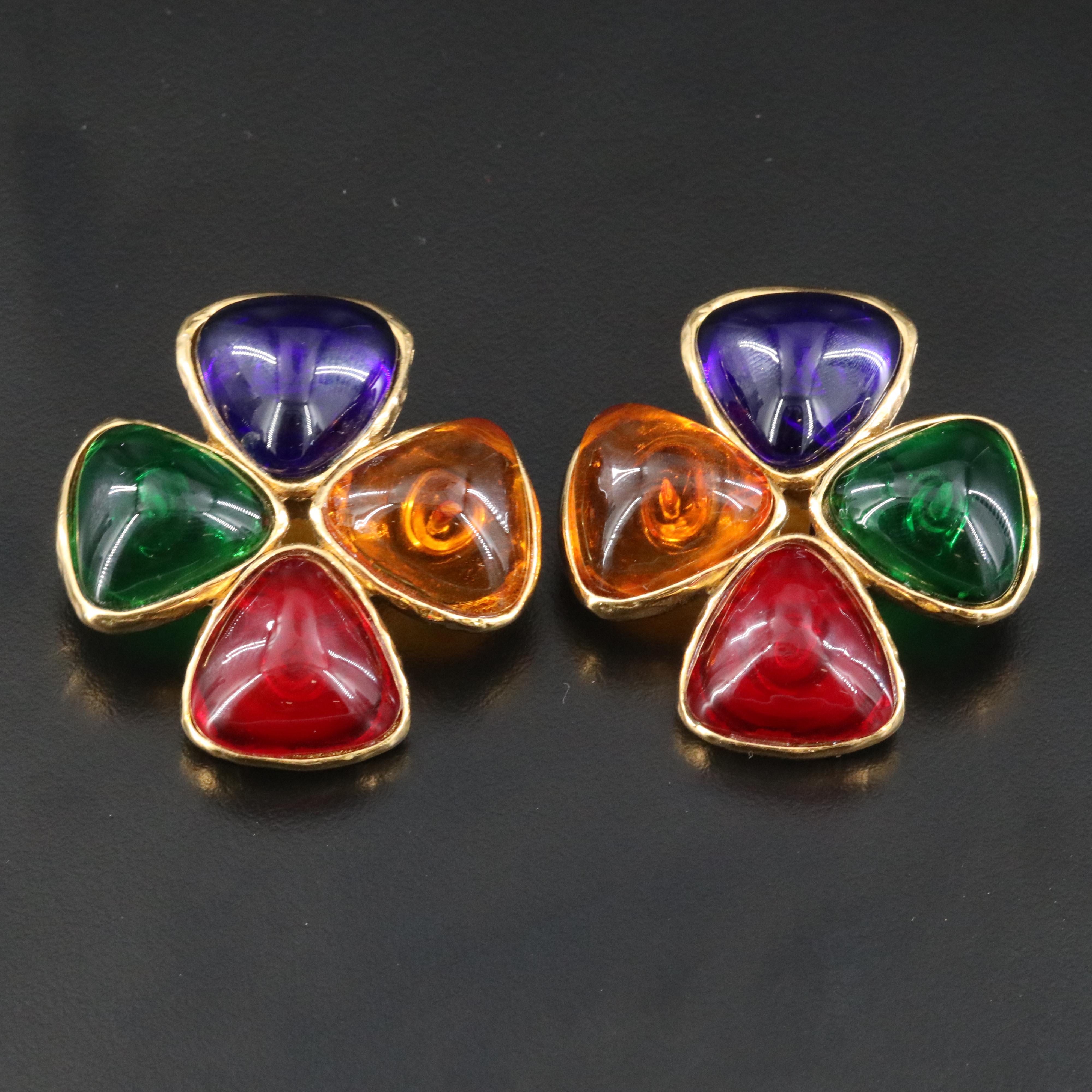 Chanel Gripoix Glass Clover Clip Earrings 1987