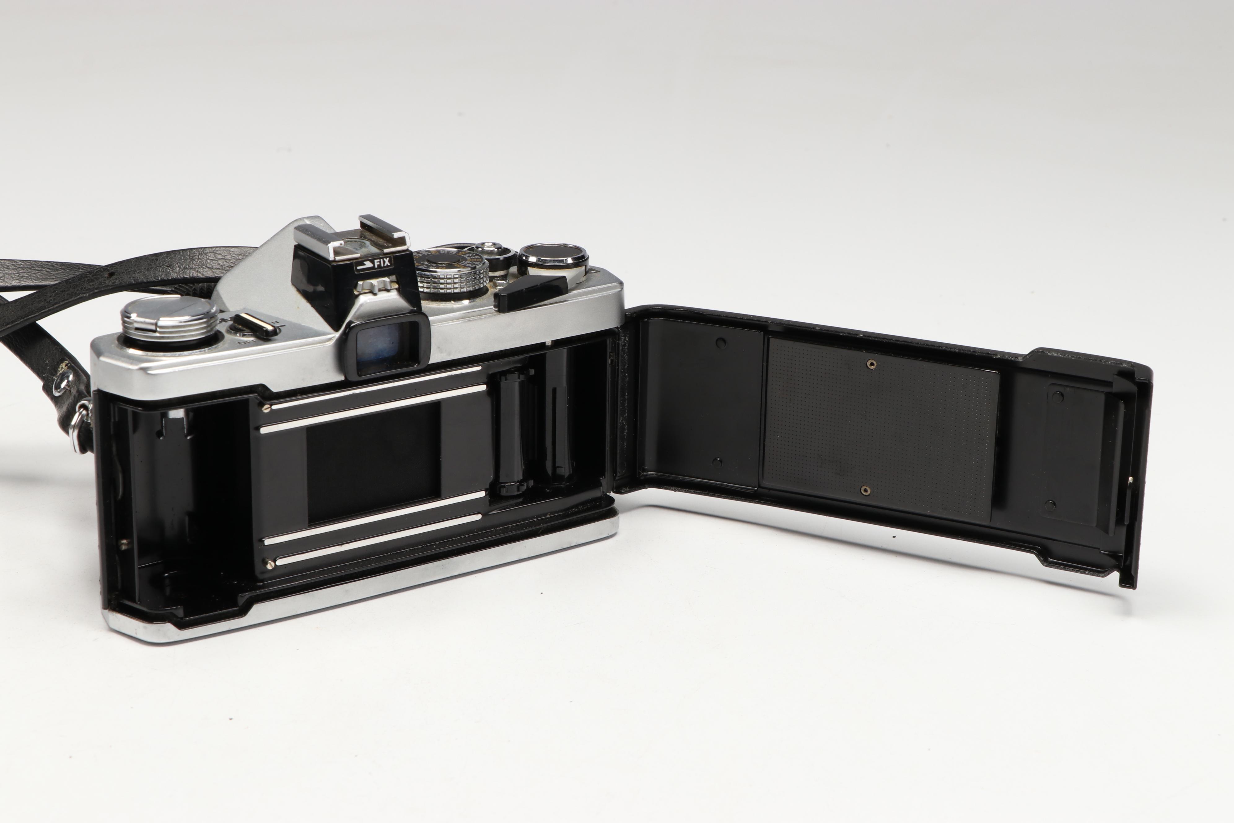 Olympus OM-1 and Zorki 4K 35mm SLR Cameras, Mid to Late 20th Century