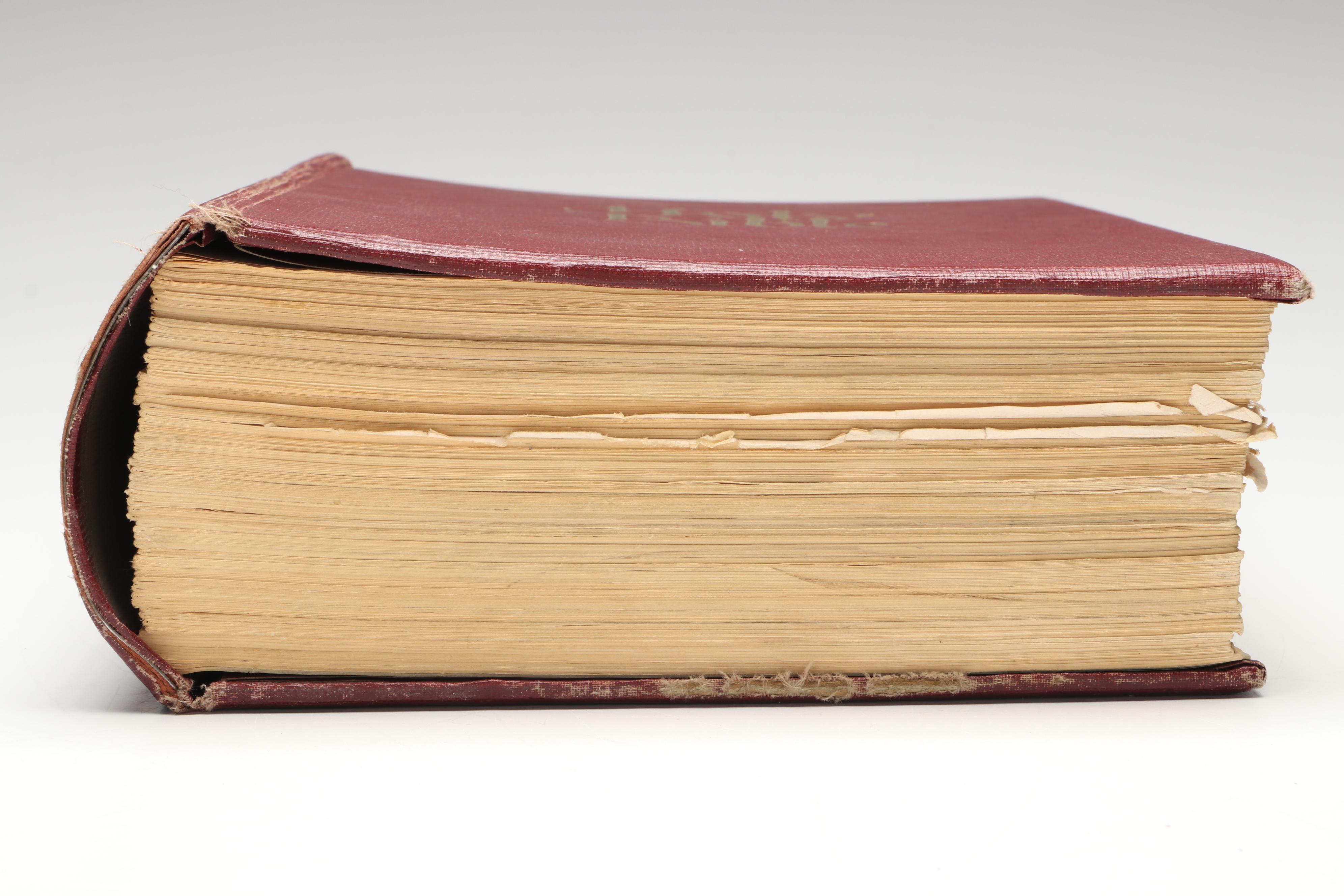 "New American Catholic Edition Holy Bible" Published by J. J. Little & Ives Co.