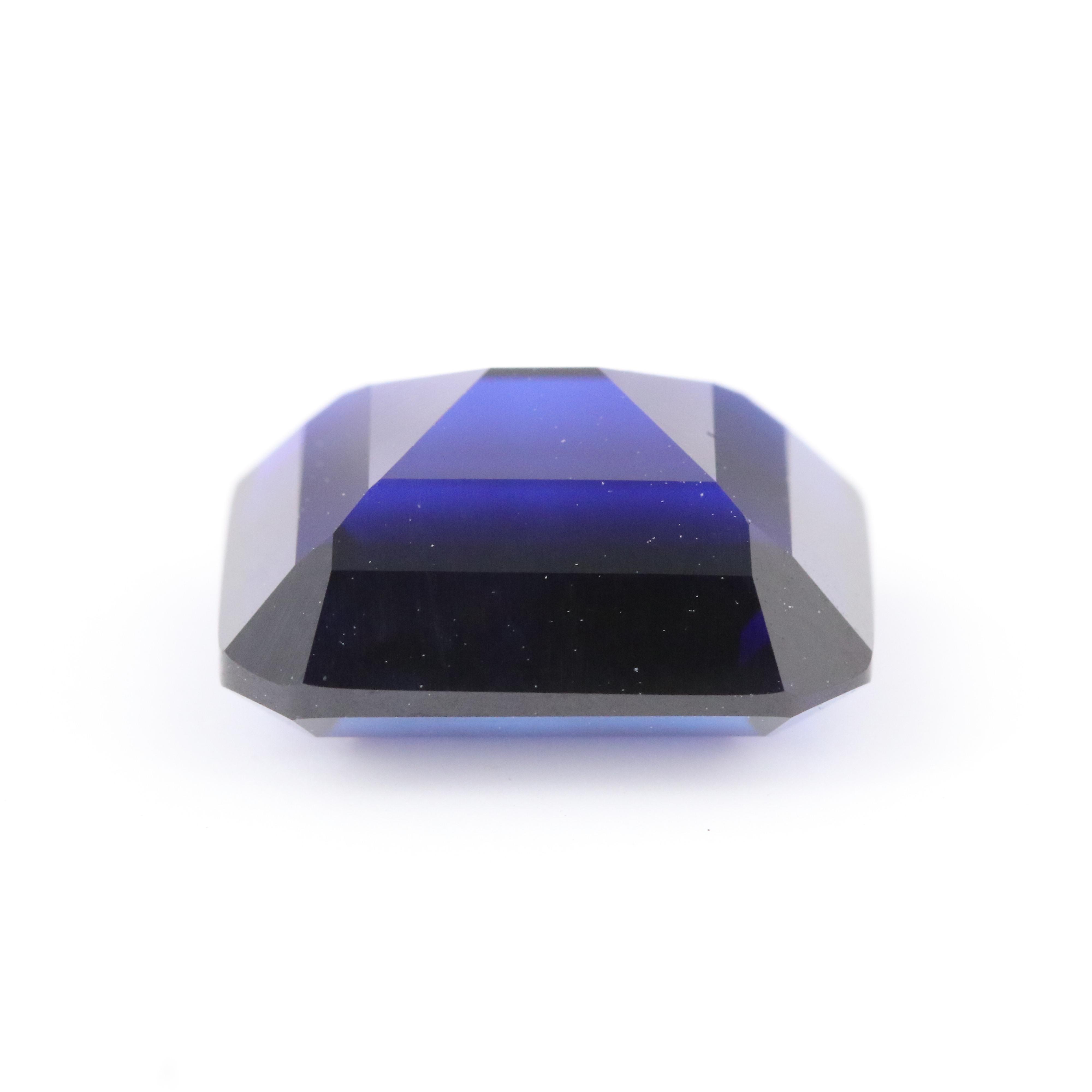 Loose 7.98 CT Lab Grown Sapphire