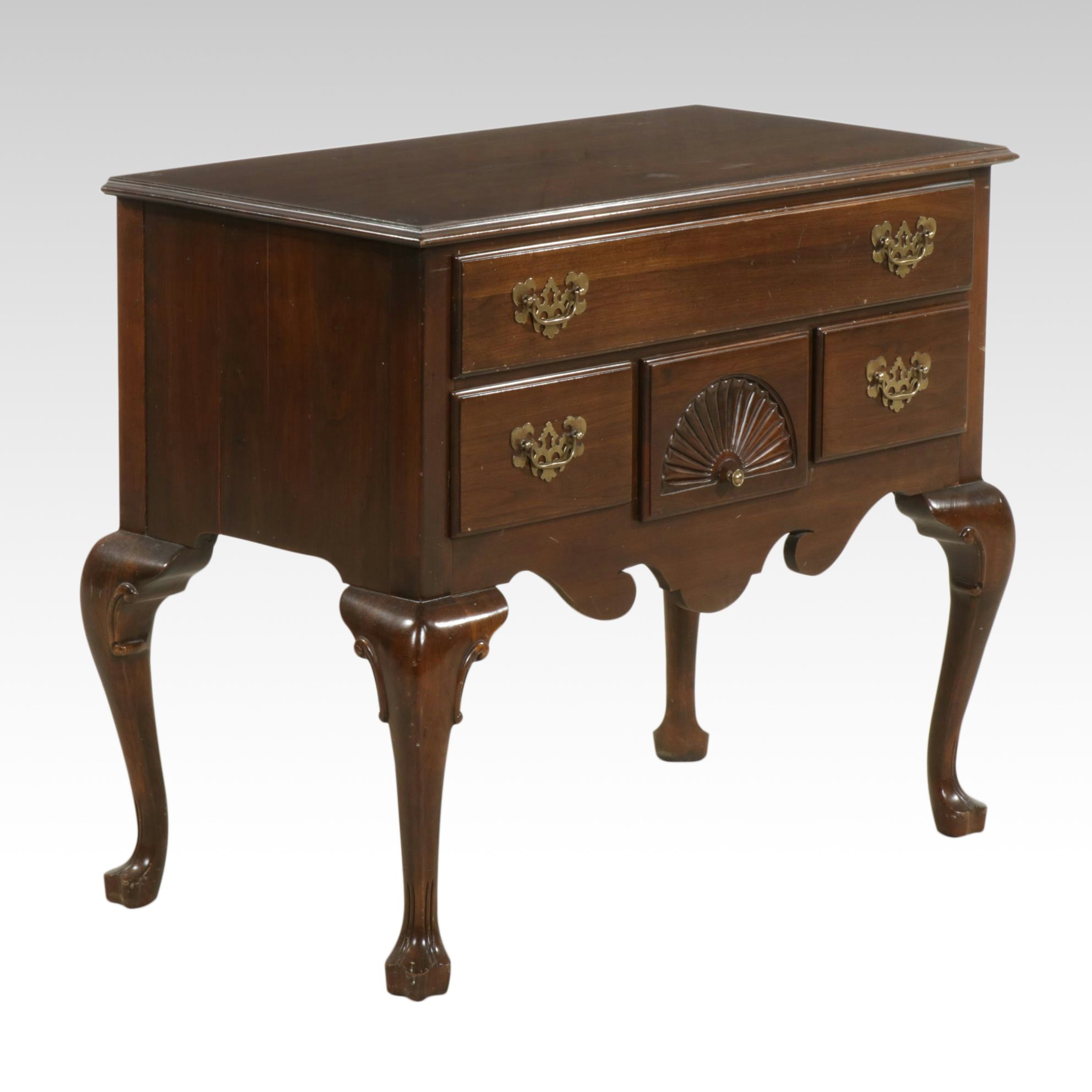 Ethan Allen "Georgian Court" Cherry Lowboy Chest, Late 20th Century