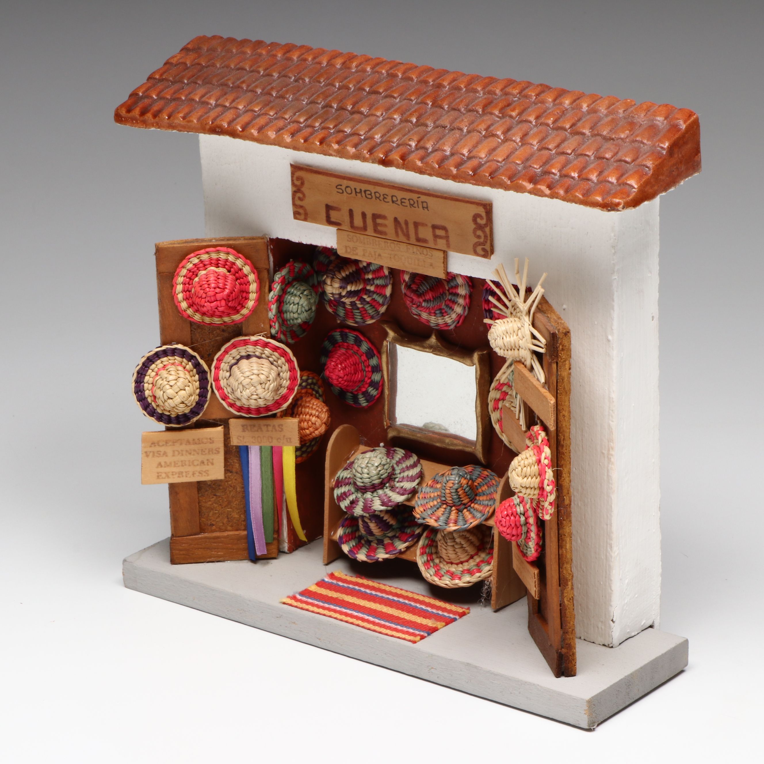 Ecuadorian Toquilla Palm Figural Dioramas