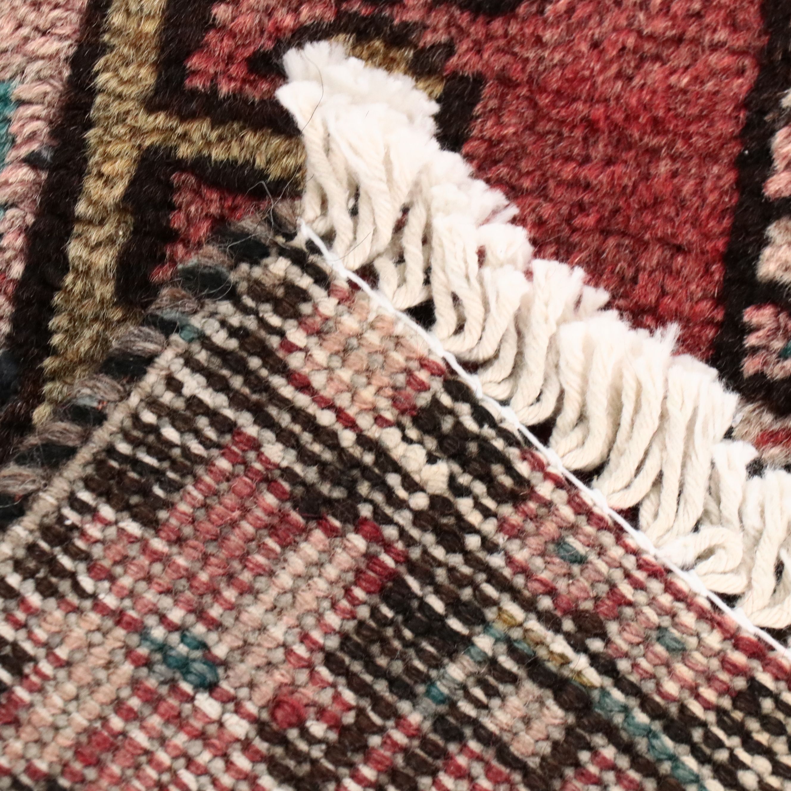 1'8 x 5'5 Hand-Knotted Persian Karaja Accent Rug