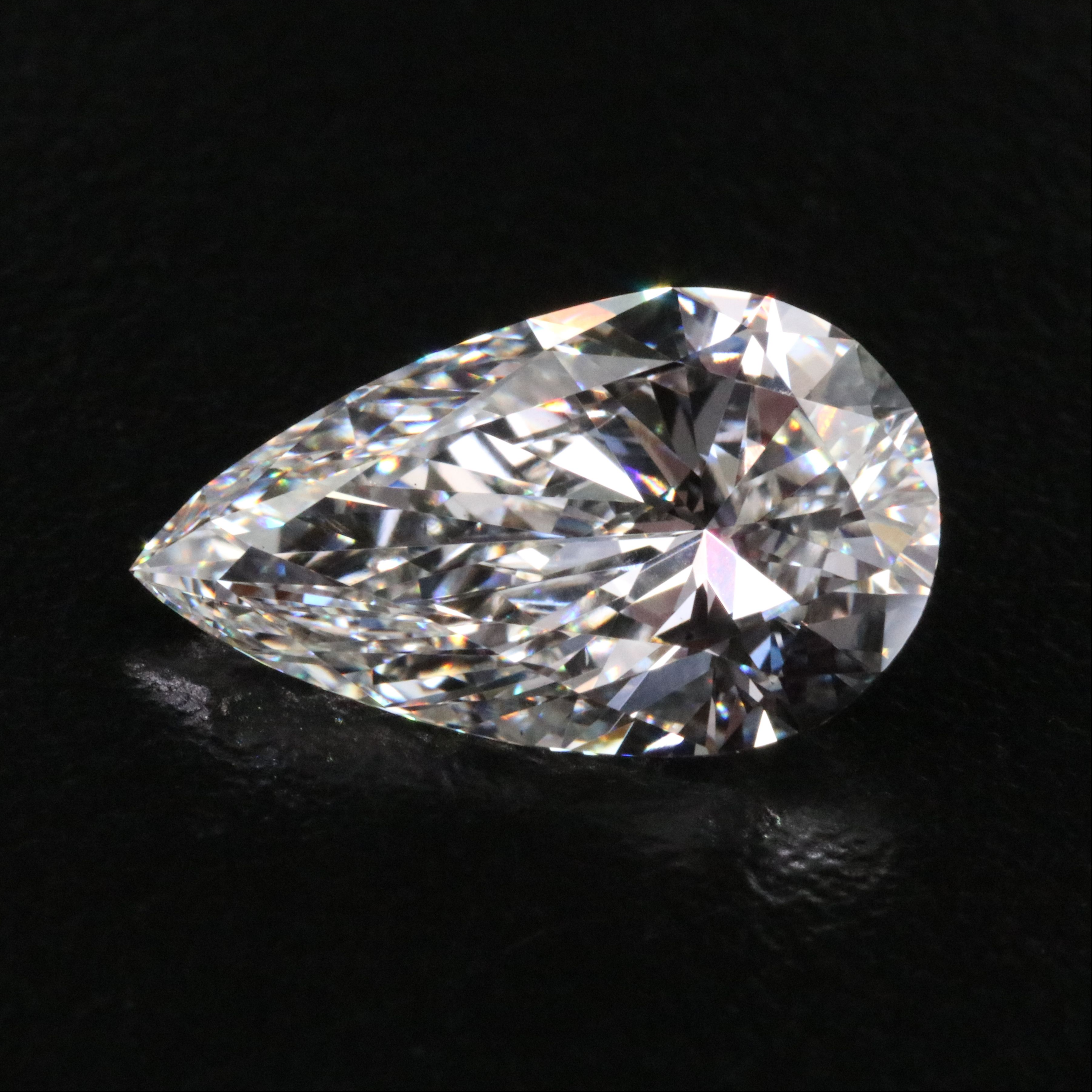 Loose 4.40 CT Lab Grown Diamond with IGI Report