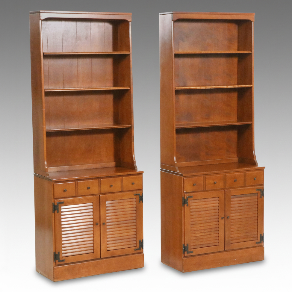 Pair of Baumritter Mid Century Colonial Maple Style Hutches, 1960s