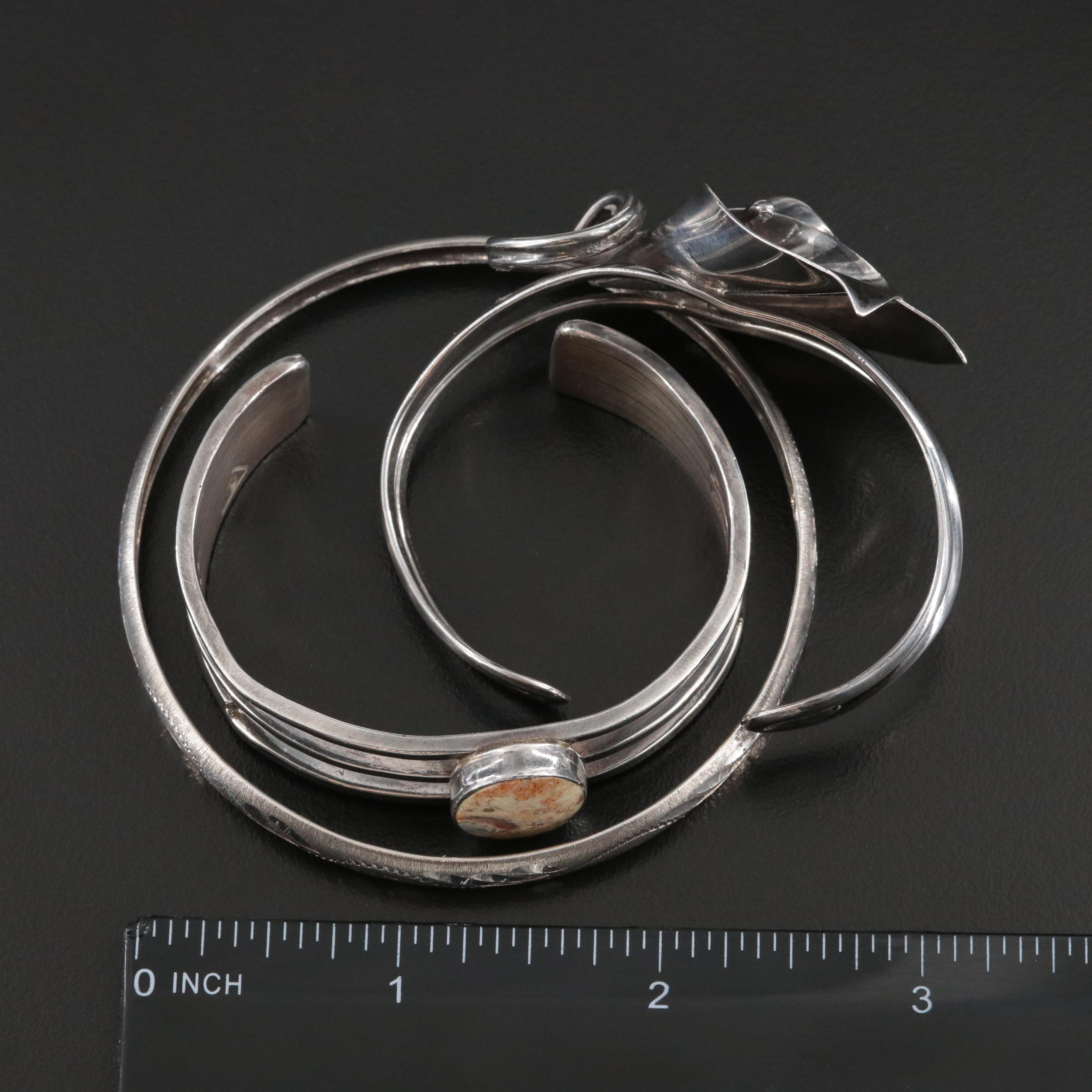 Stuart Nye and Agate Featured in Sterling Bracelets