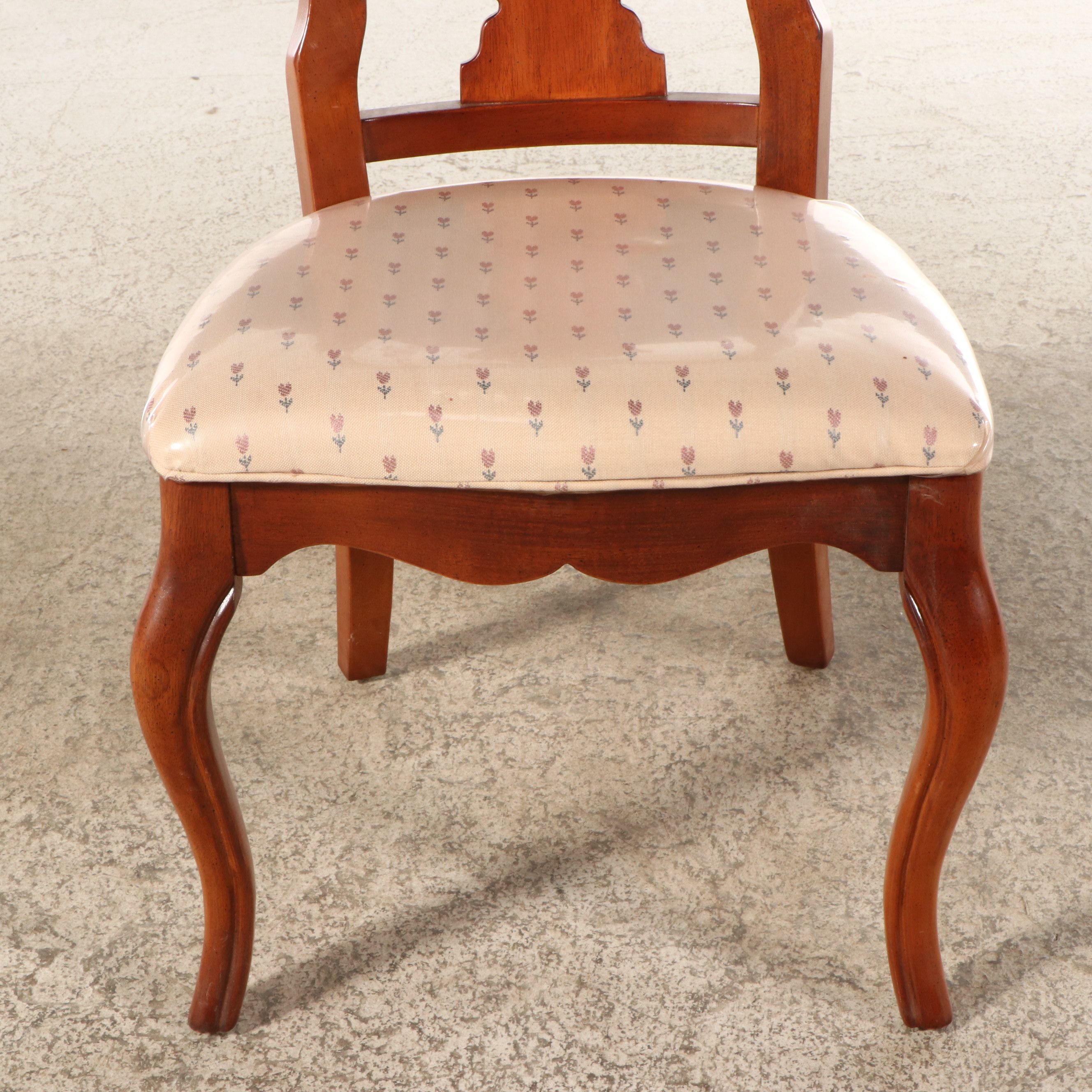 Seven Piece Chippendale Style Mahogany Finish Dining Set with Henry Link Chairs