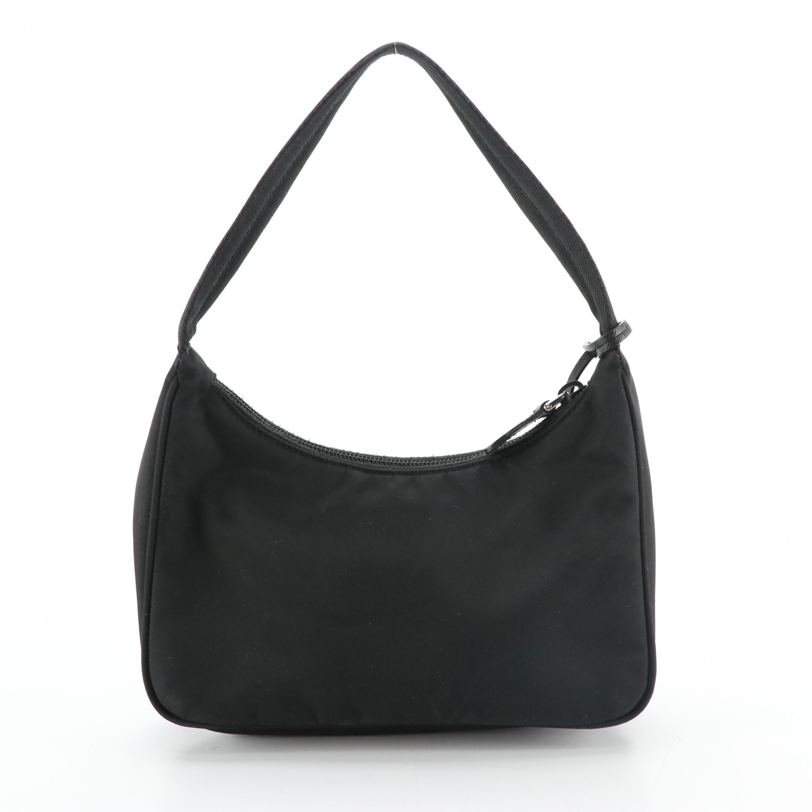 Prada Re-Edition 2000 Shoulder Bag in Black Re-Nylon with Saffiano Leather
