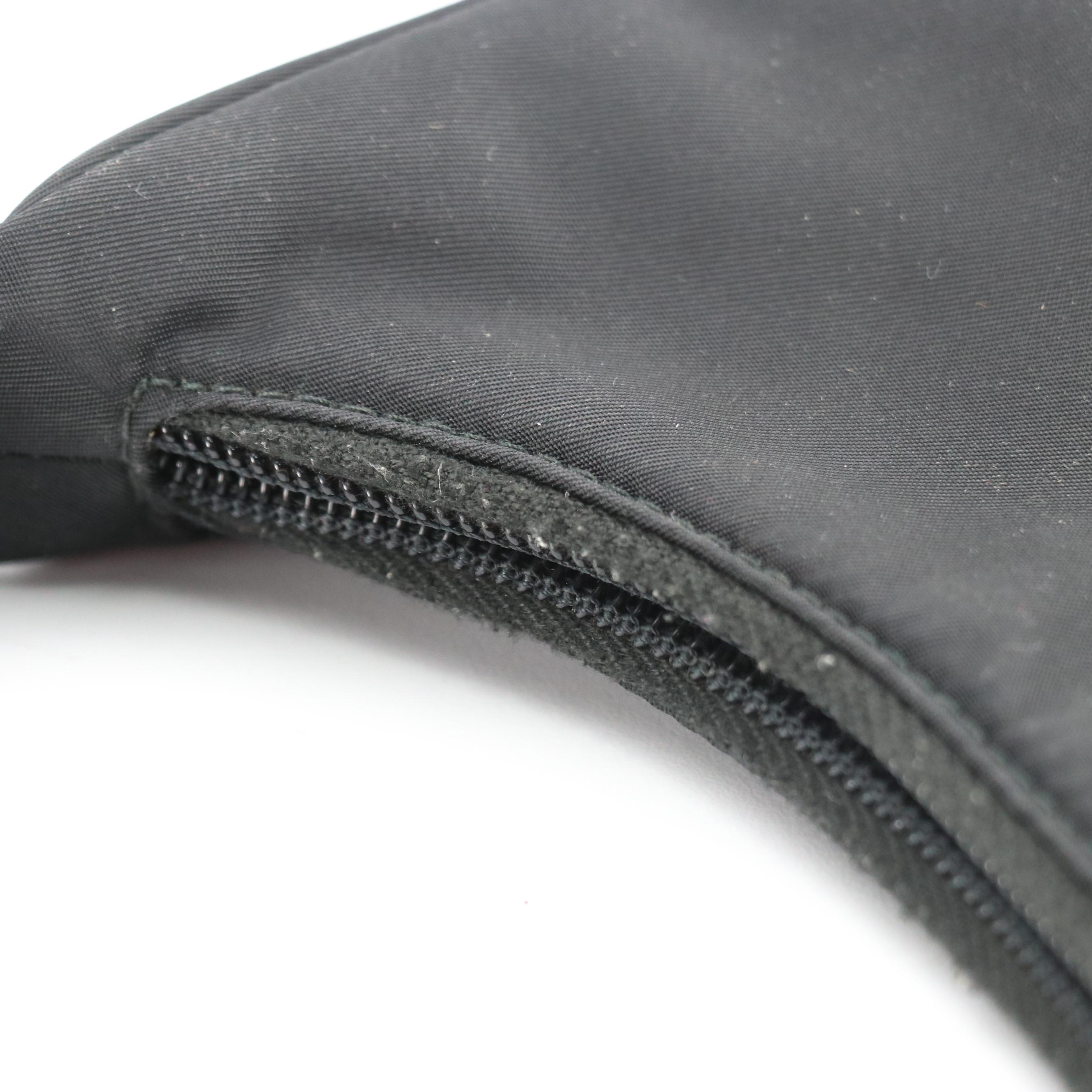 Prada Re-Edition 2000 Shoulder Bag in Black Re-Nylon with Saffiano Leather