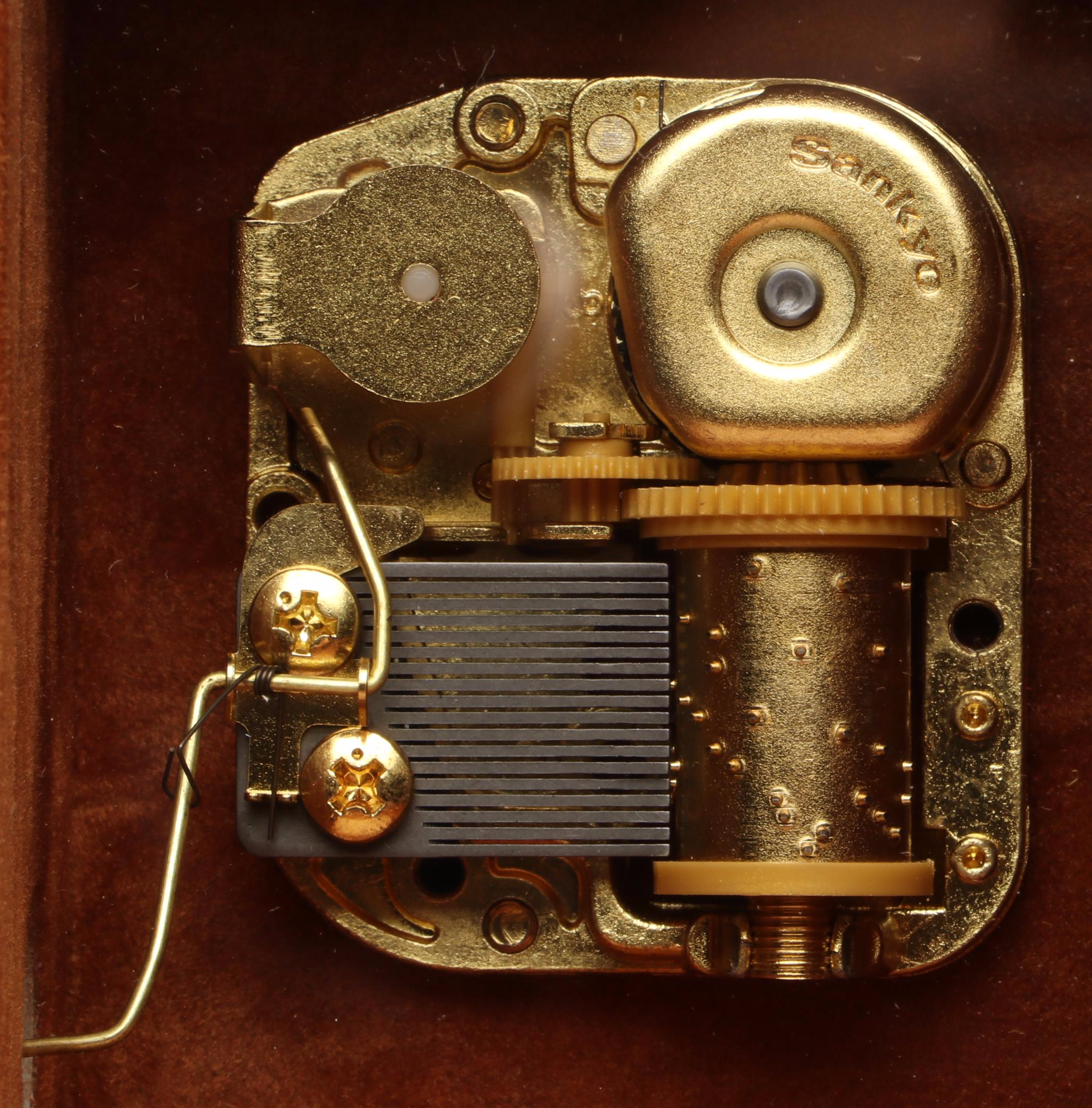 Porter "Unforgettable" Italian Inlaid Wooden Music Box