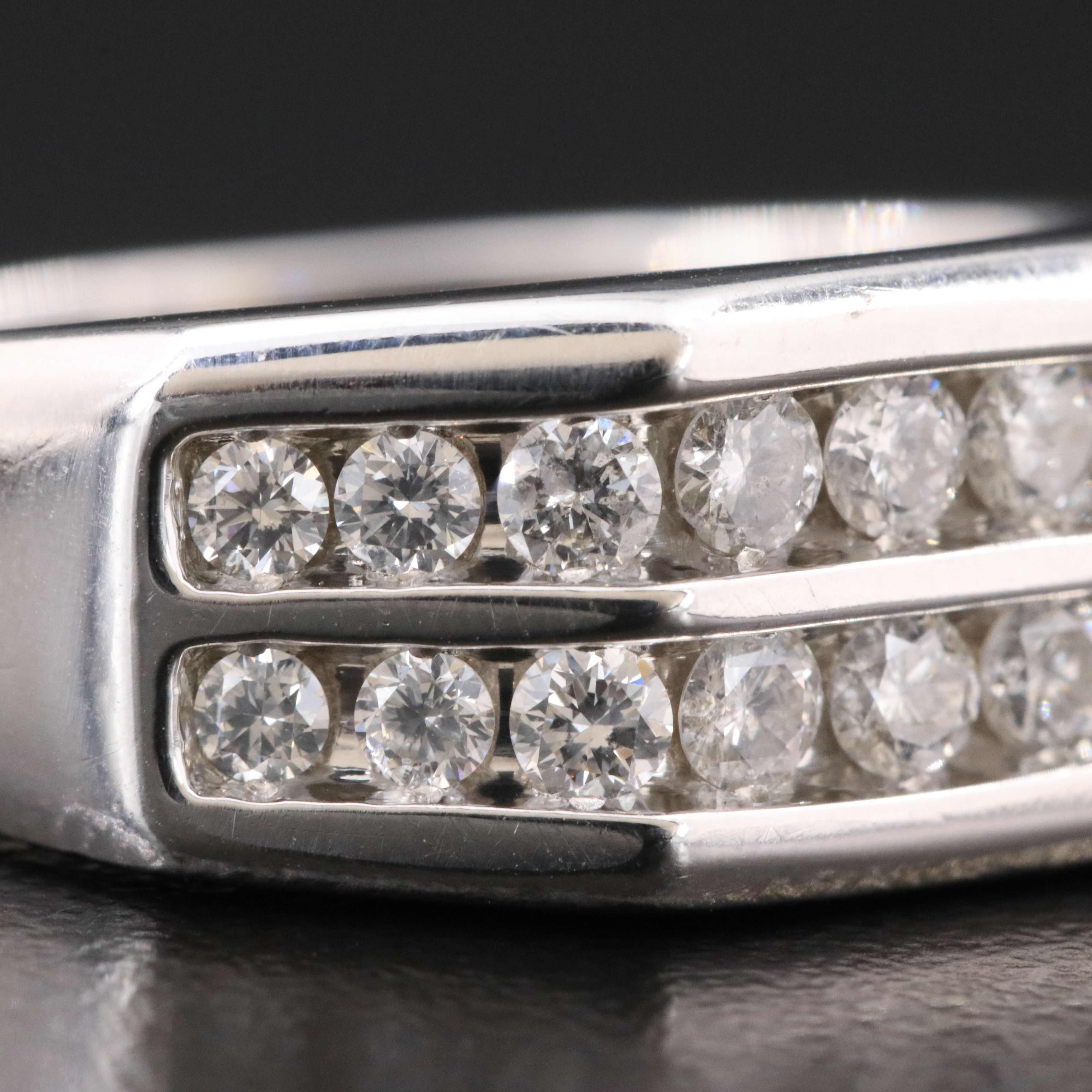 10K 0.93 CTW Diamond Channel Band