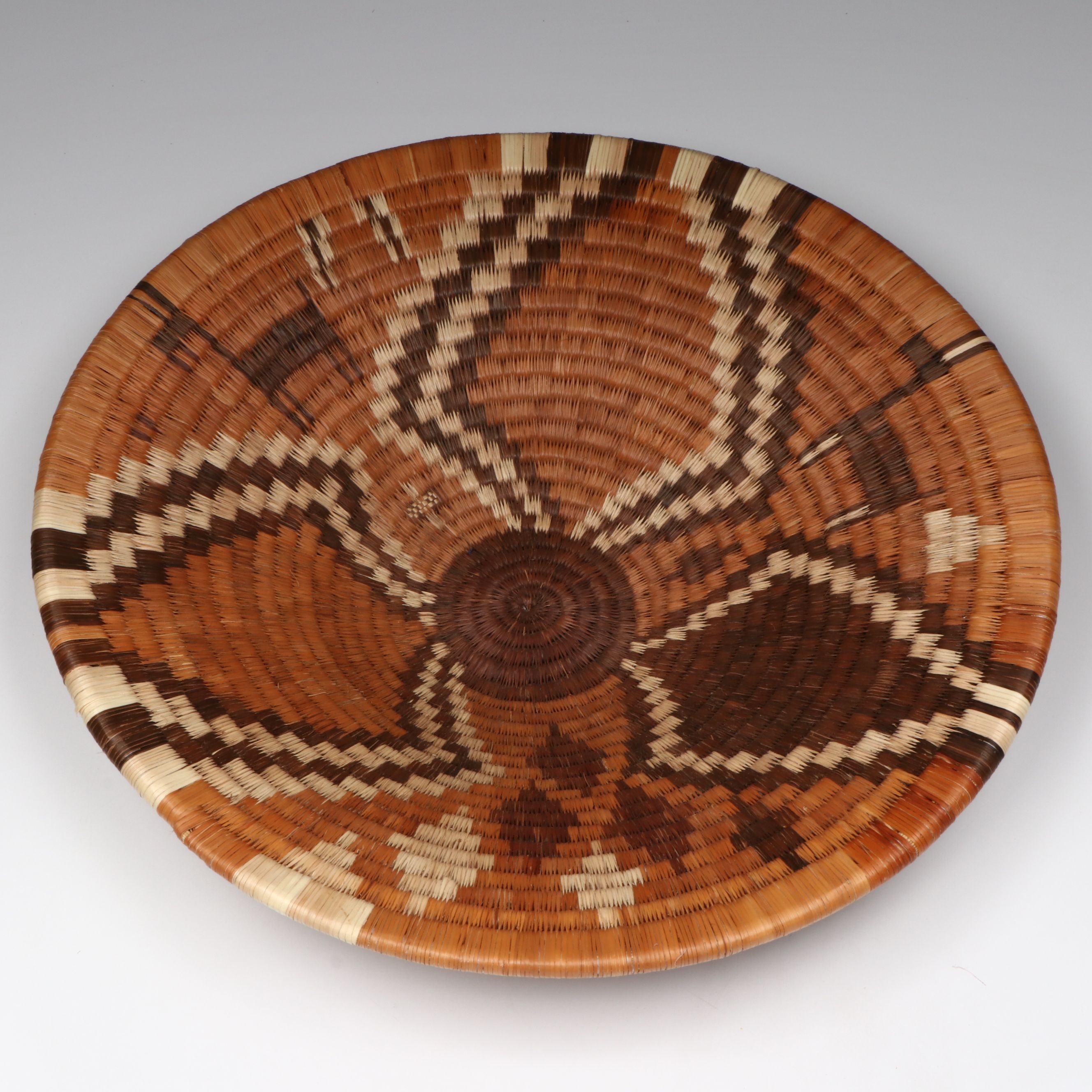 Botswanan Woven Mokolane Palm and Natural Dyed Round Baskets