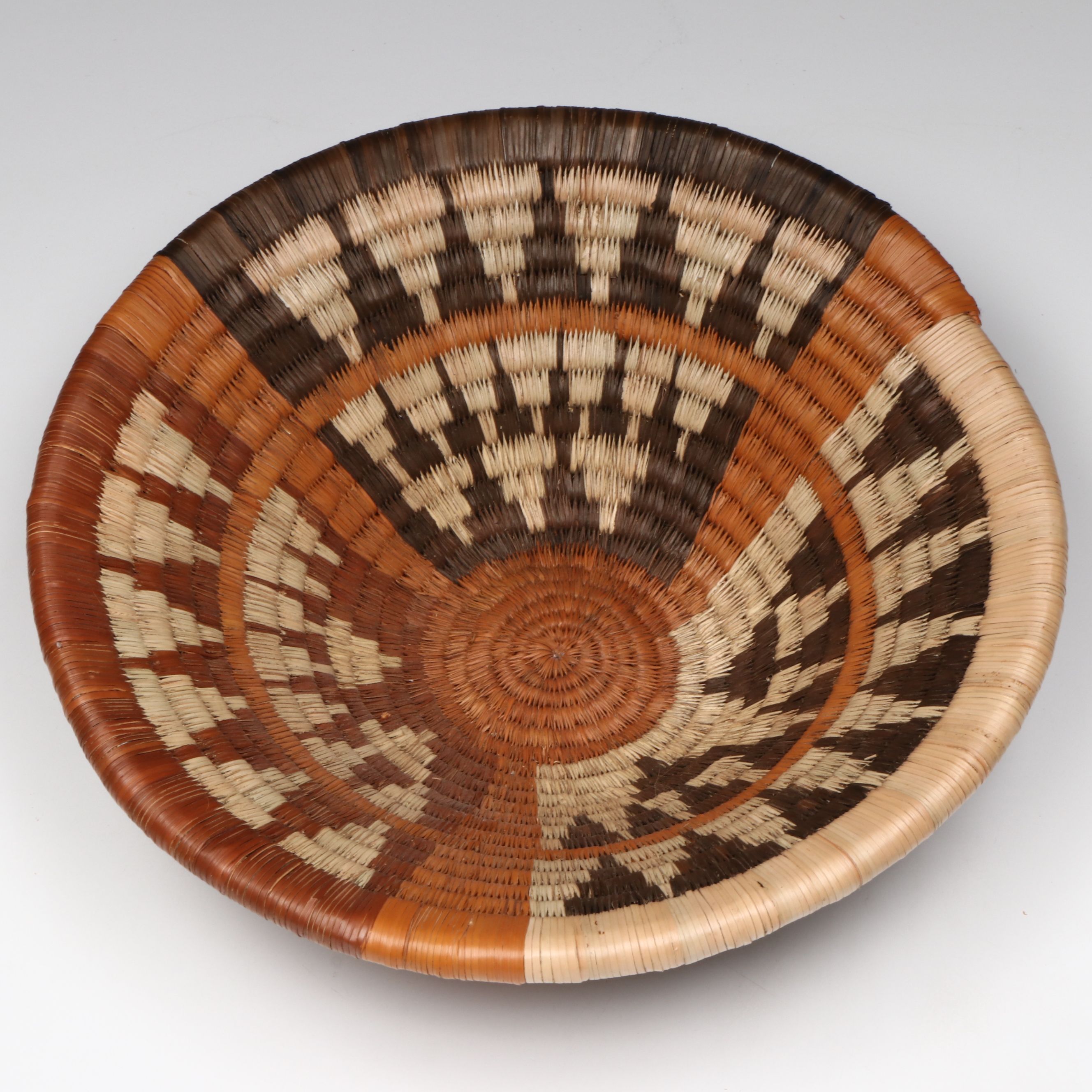 Botswanan Mokolane Palm and Natural Dyed Round Baskets