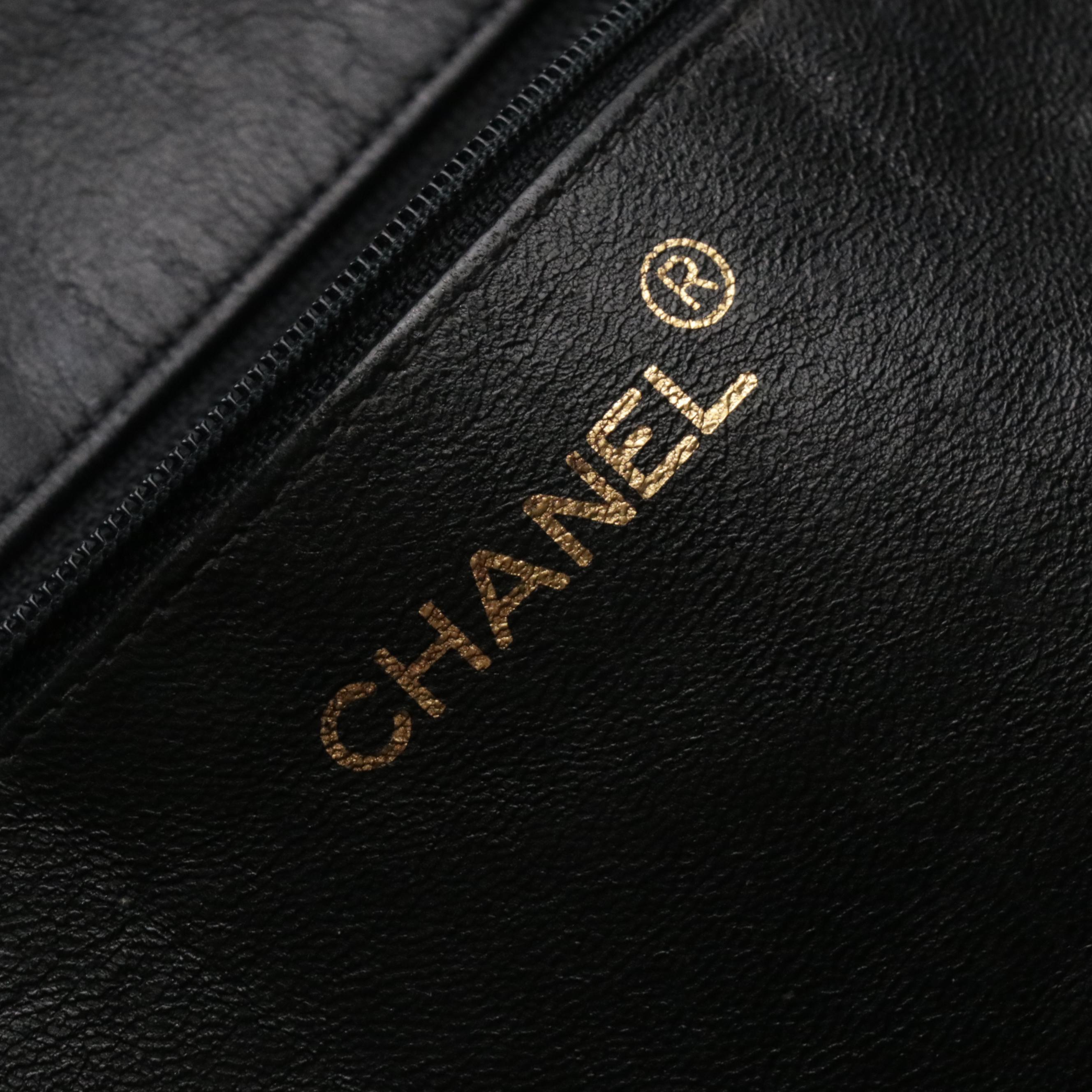 Chanel CC Chain Link Shopping Tote in Black Calfskin Leather