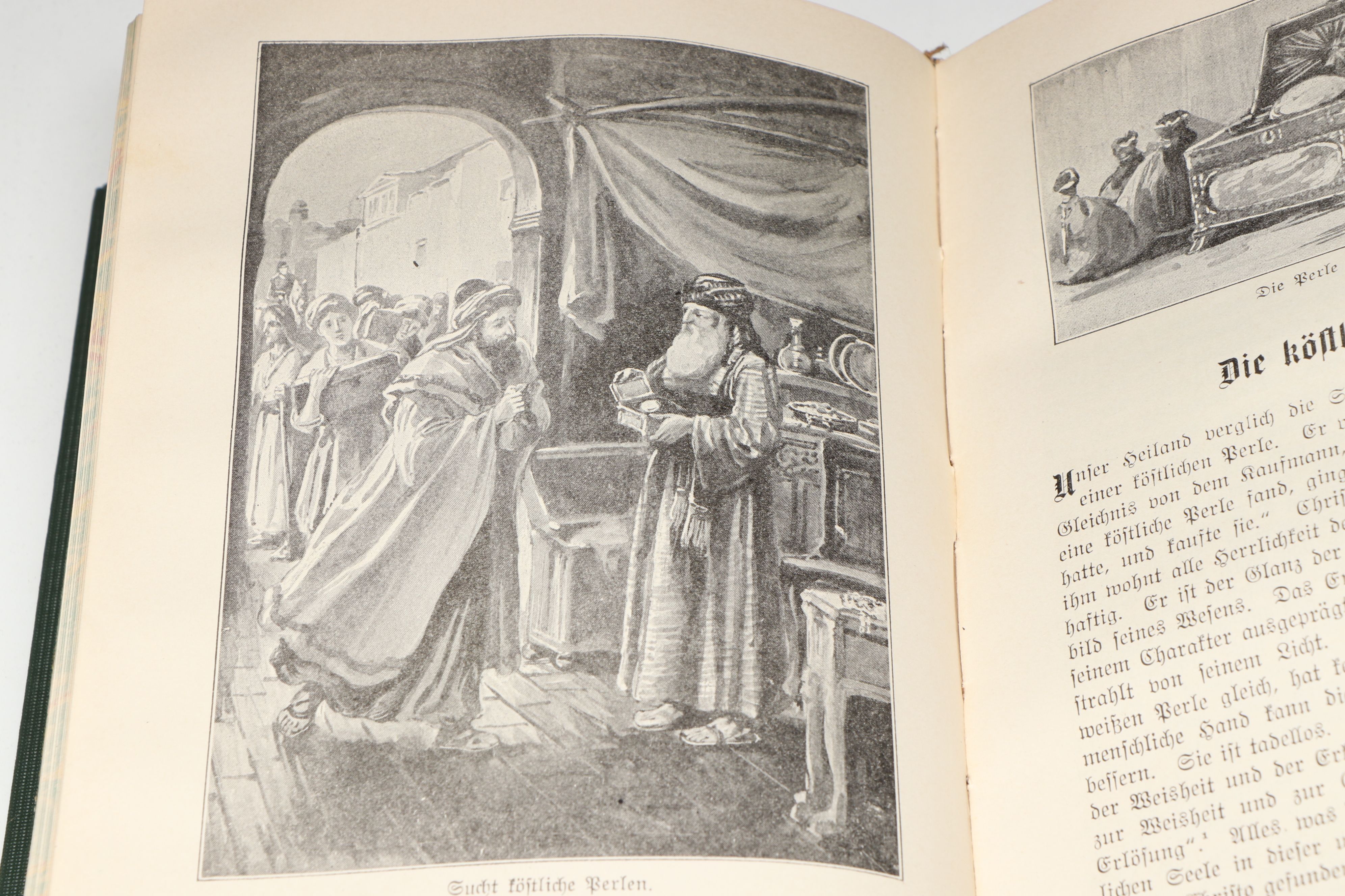 "Christi Gleichnisse" and "In den Spuren des grossen Arztes" by Ellen G. White