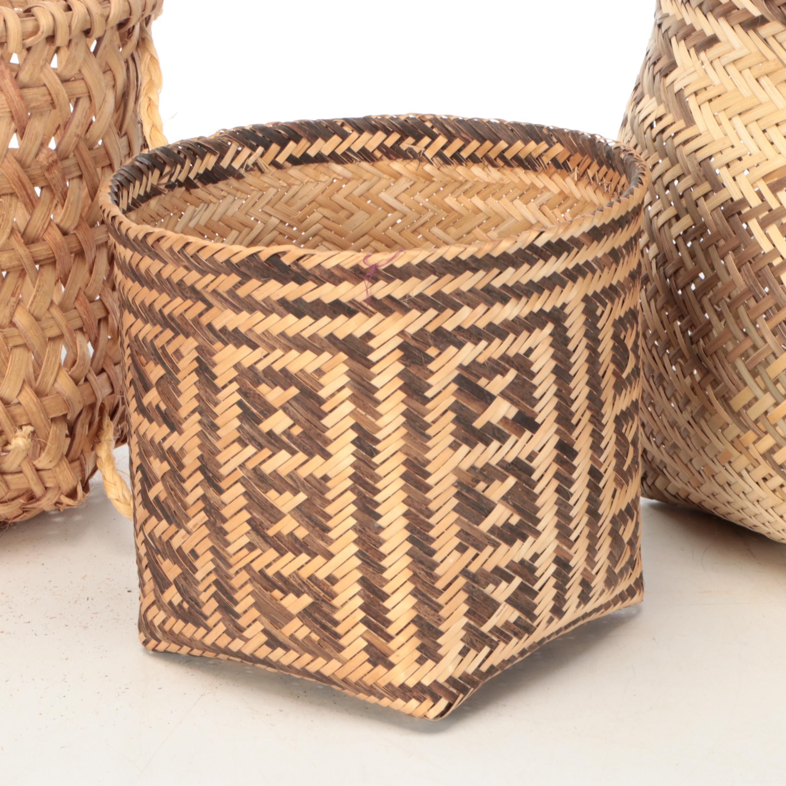 Panamanian Emberá-Wounaan Woven Plant Fiber Utilitarian Baskets