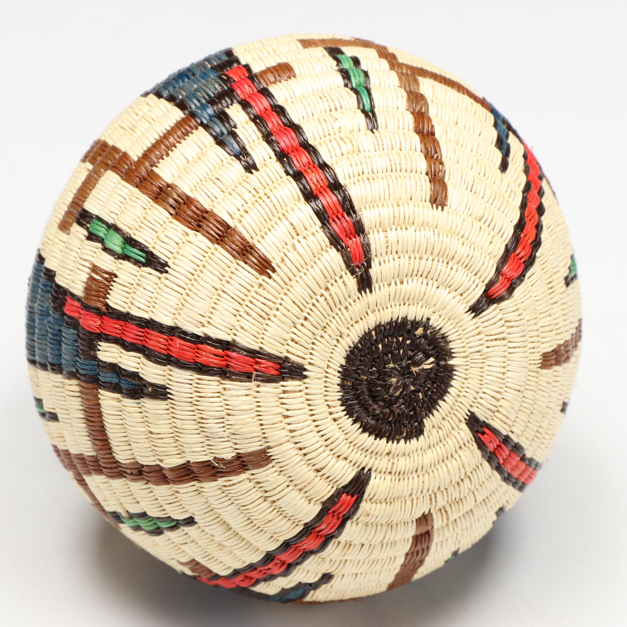 Panamanian Emberá-Wounaan Baskets with Butterfly and Geometric Designs