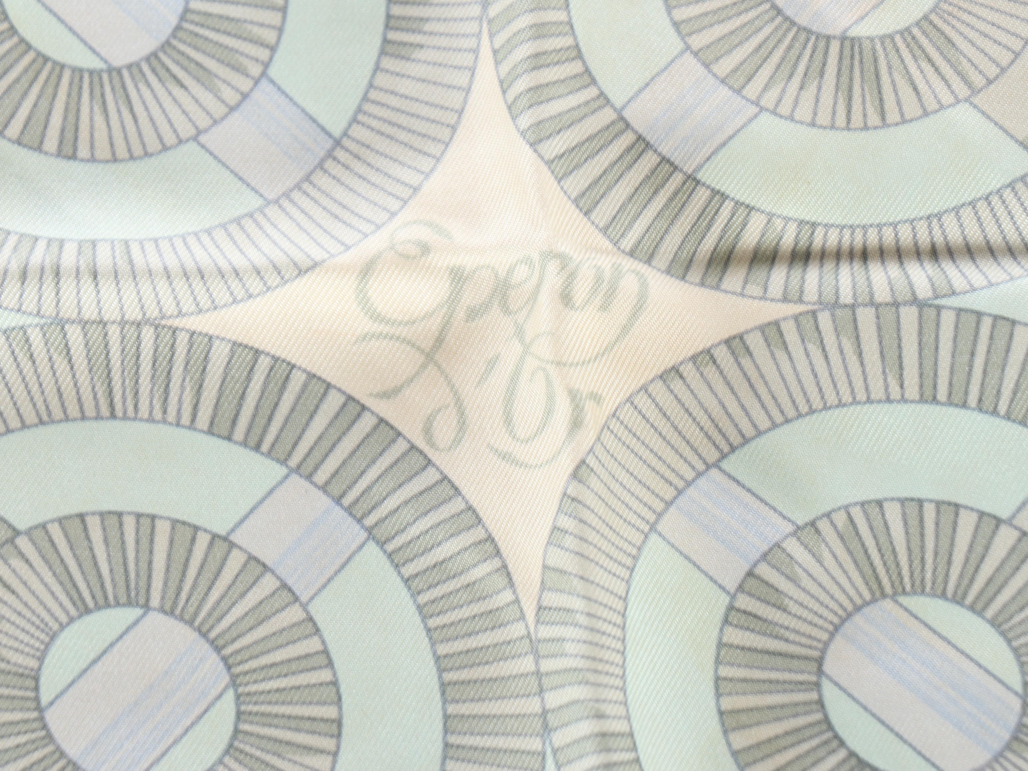 Hermès "Eperon D'Or" Silk Twill Scarf 90 in Box