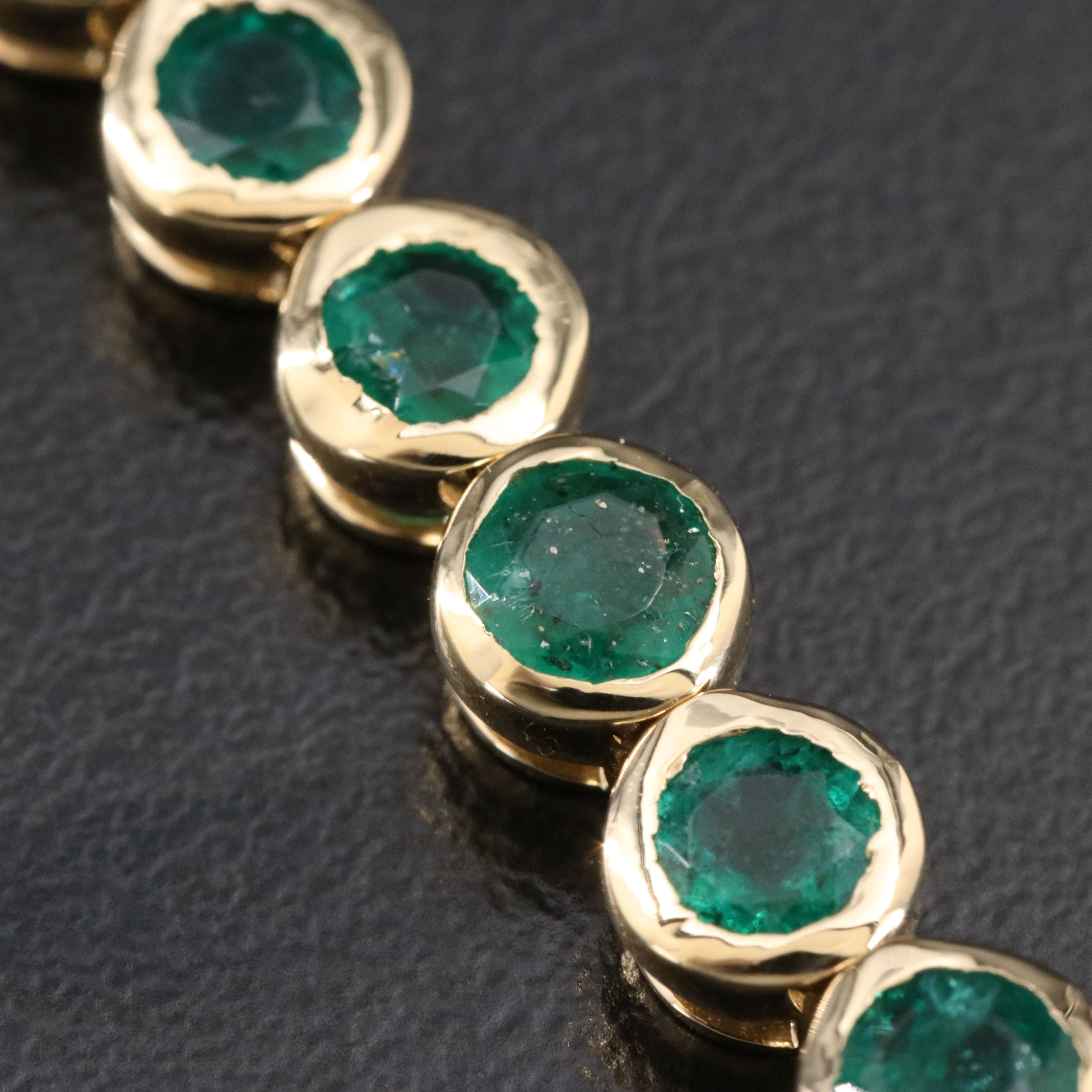 18K 8.65 CTW Emerald Line Bracelet