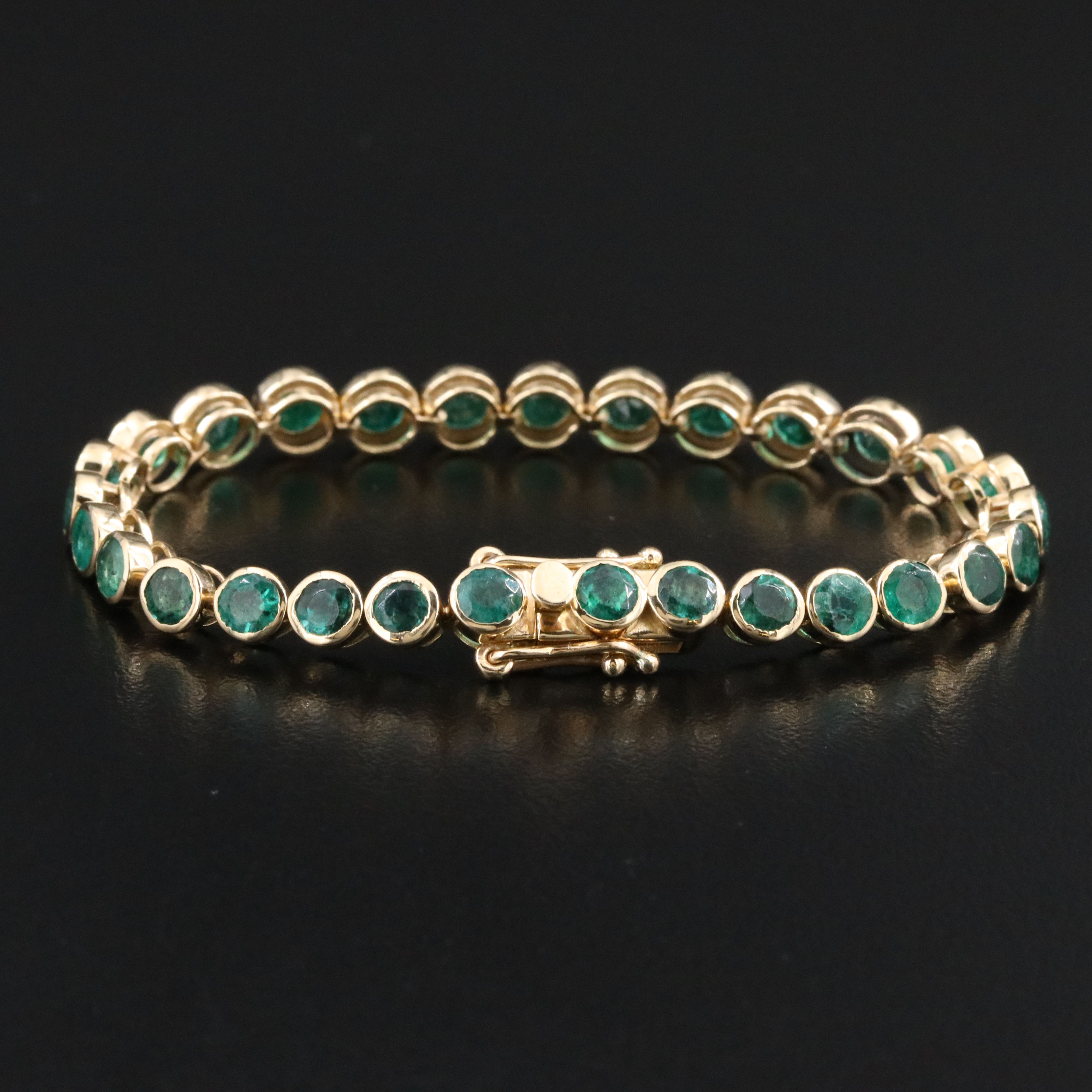 18K 8.65 CTW Emerald Line Bracelet