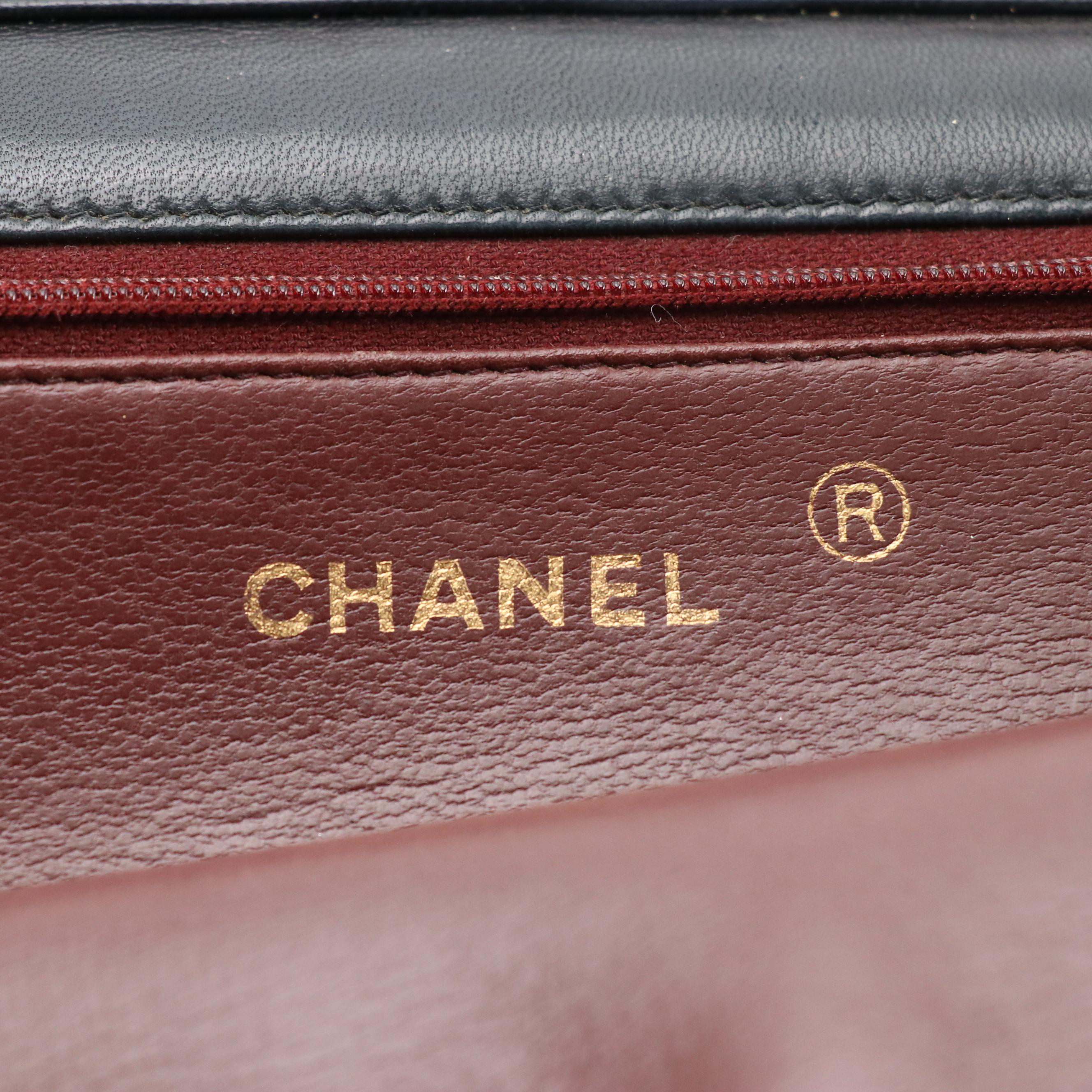 Chanel Single Full Flap Chain Link Shoulder Bag in Black Lambskin Leather