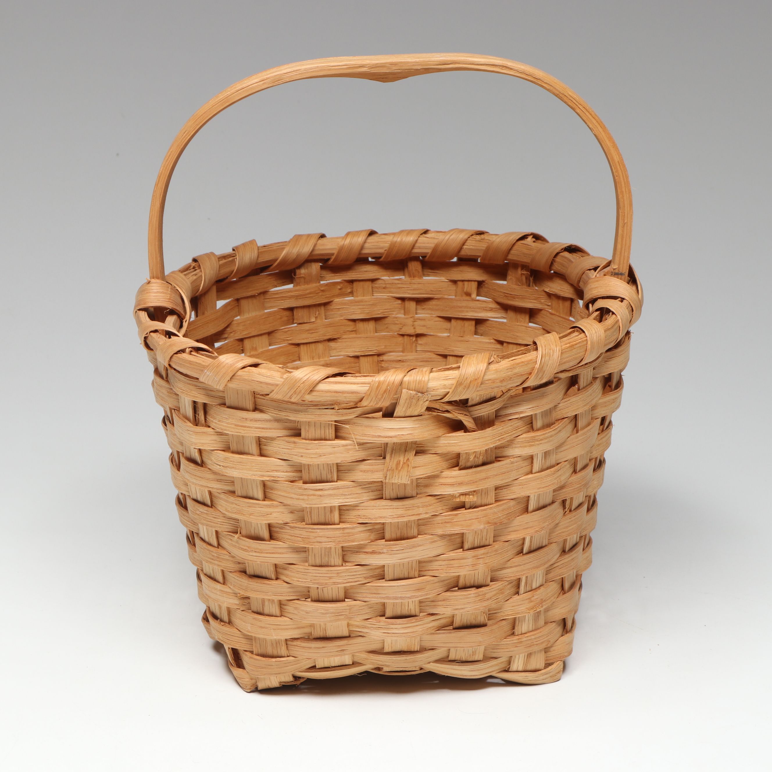 John and Don Gibson Ozark Oak Easter and Cake Baskets