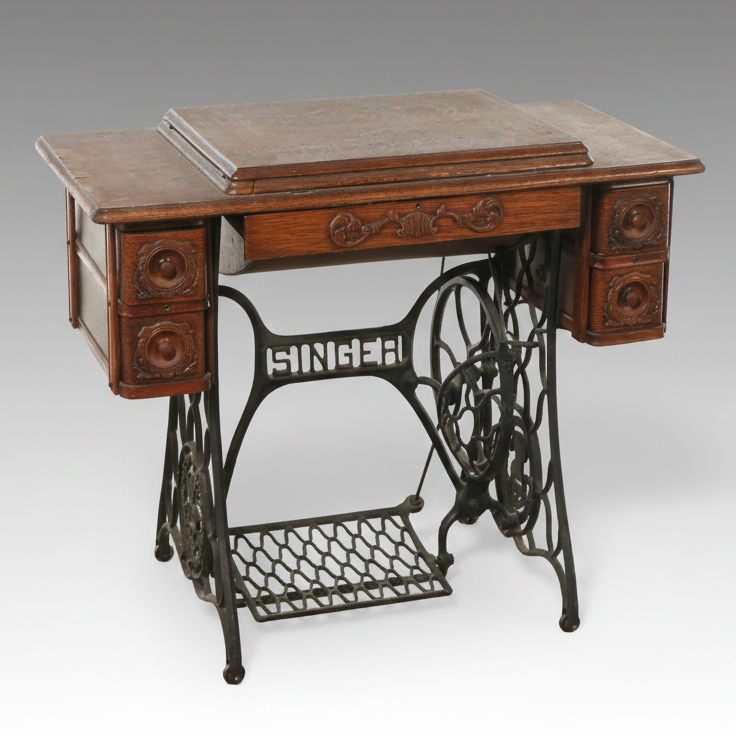 Singer Model 27 Treadle Sewing Machine with Oak Treadle Table, c. 1911