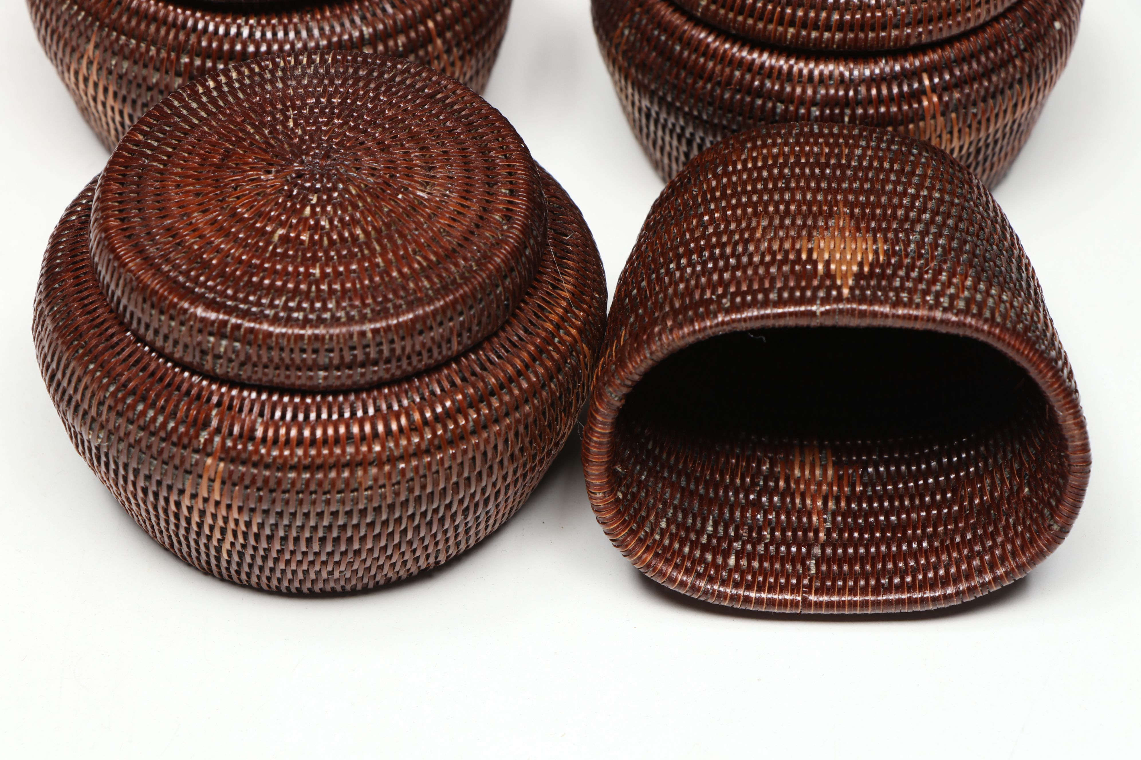 Thai Rattan and Yan Lipao Fern Betel Nut Sets